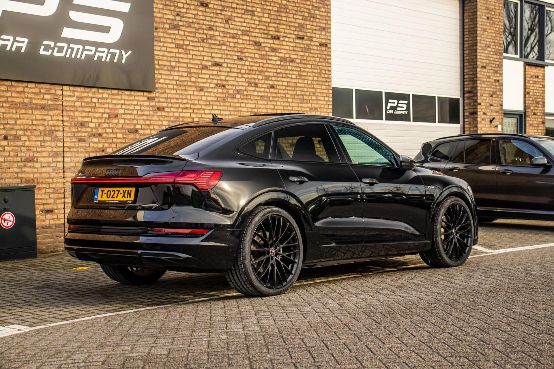 Hoofdafbeelding Audi e-tron