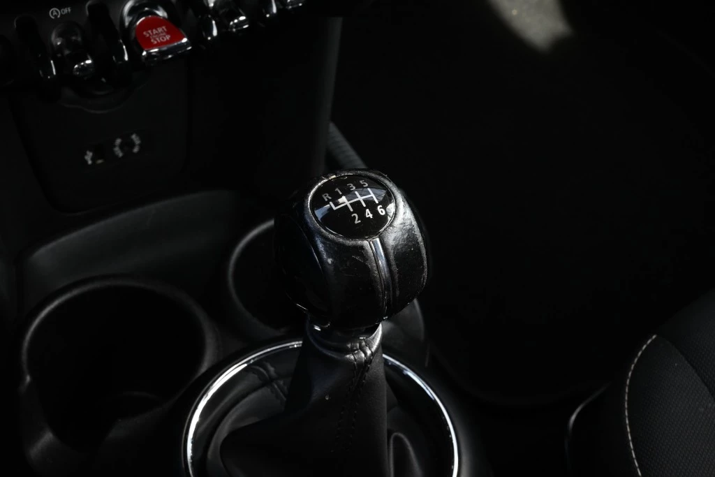 Hoofdafbeelding MINI Cabrio