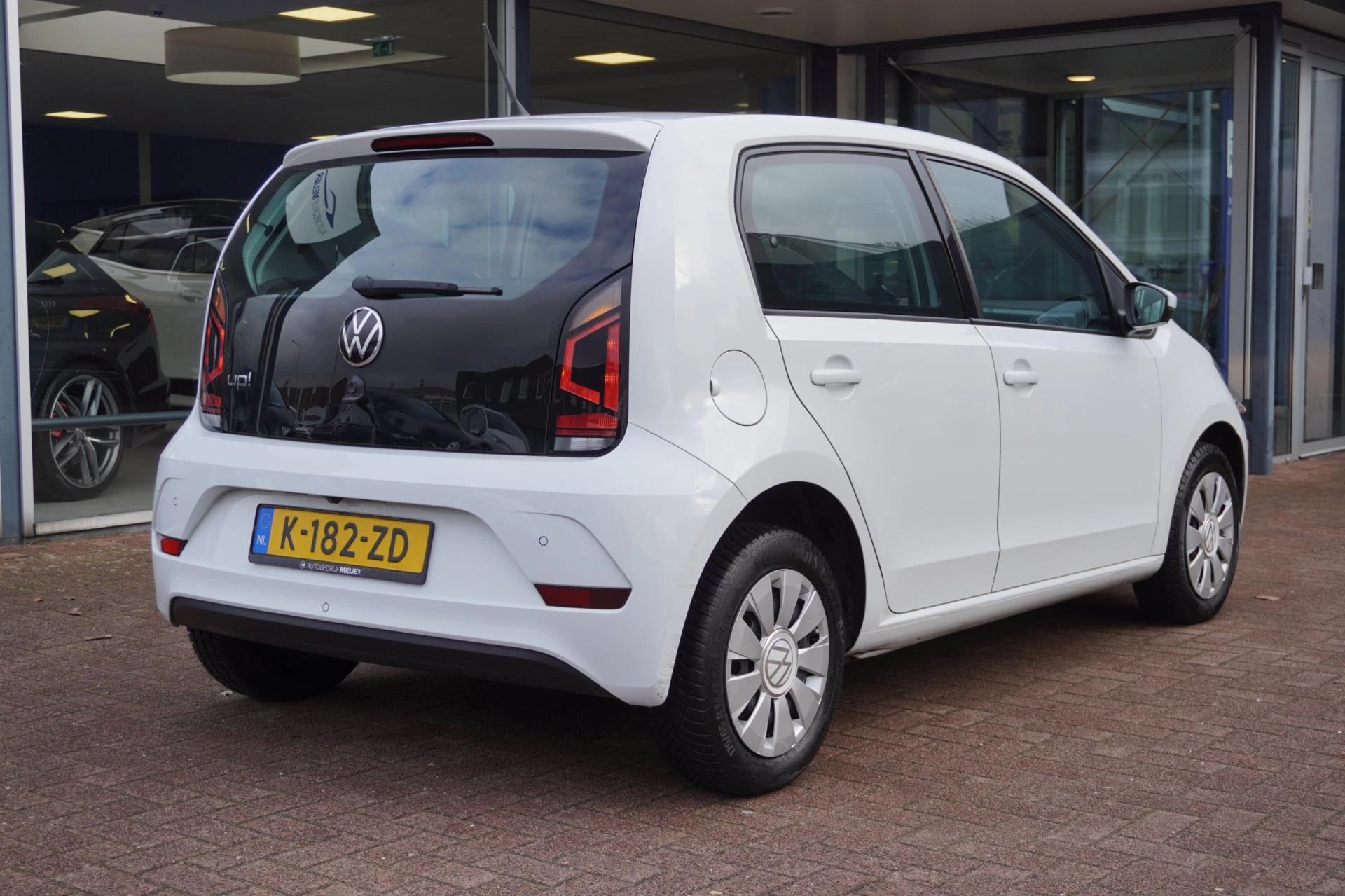 Hoofdafbeelding Volkswagen up!