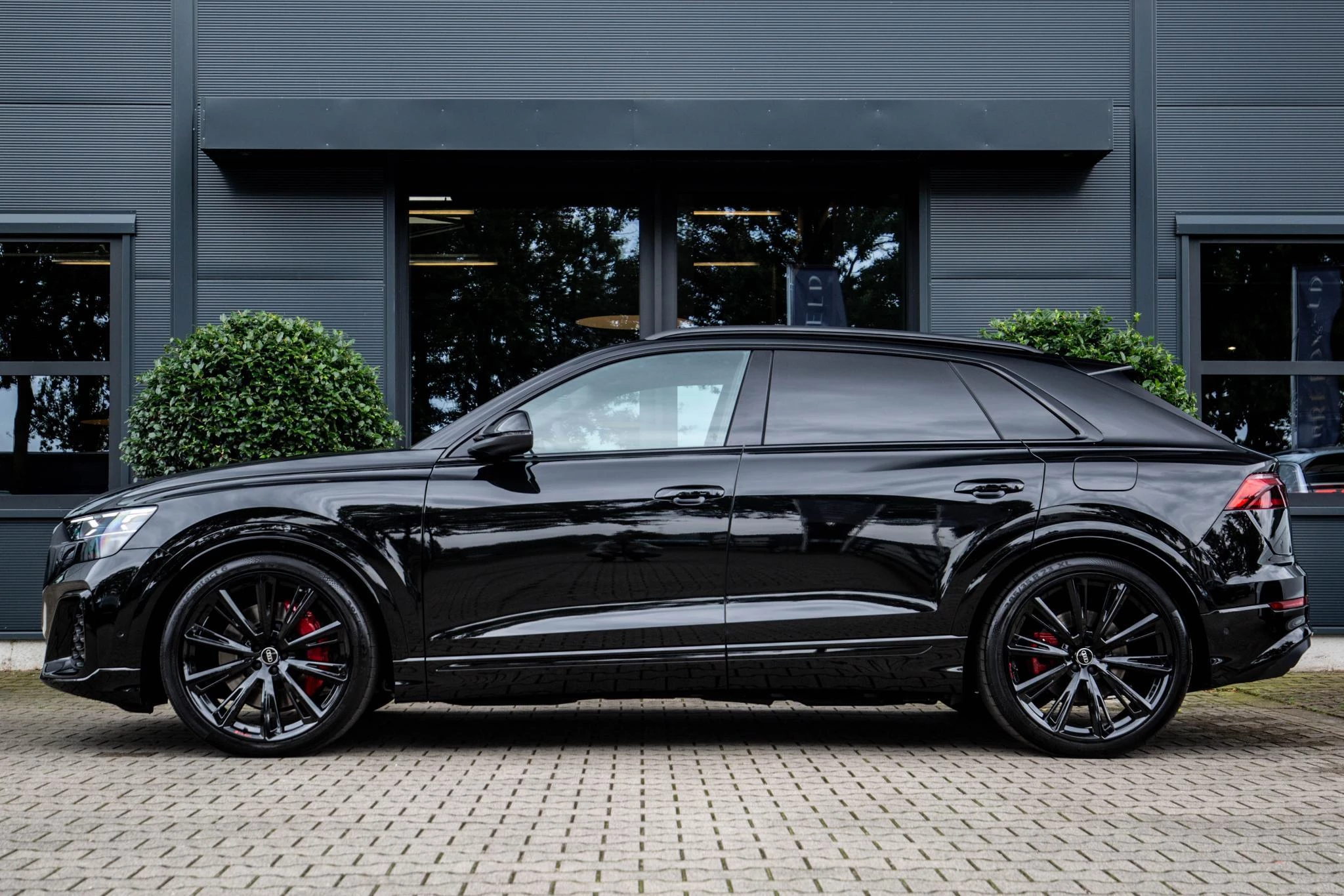Hoofdafbeelding Audi Q8