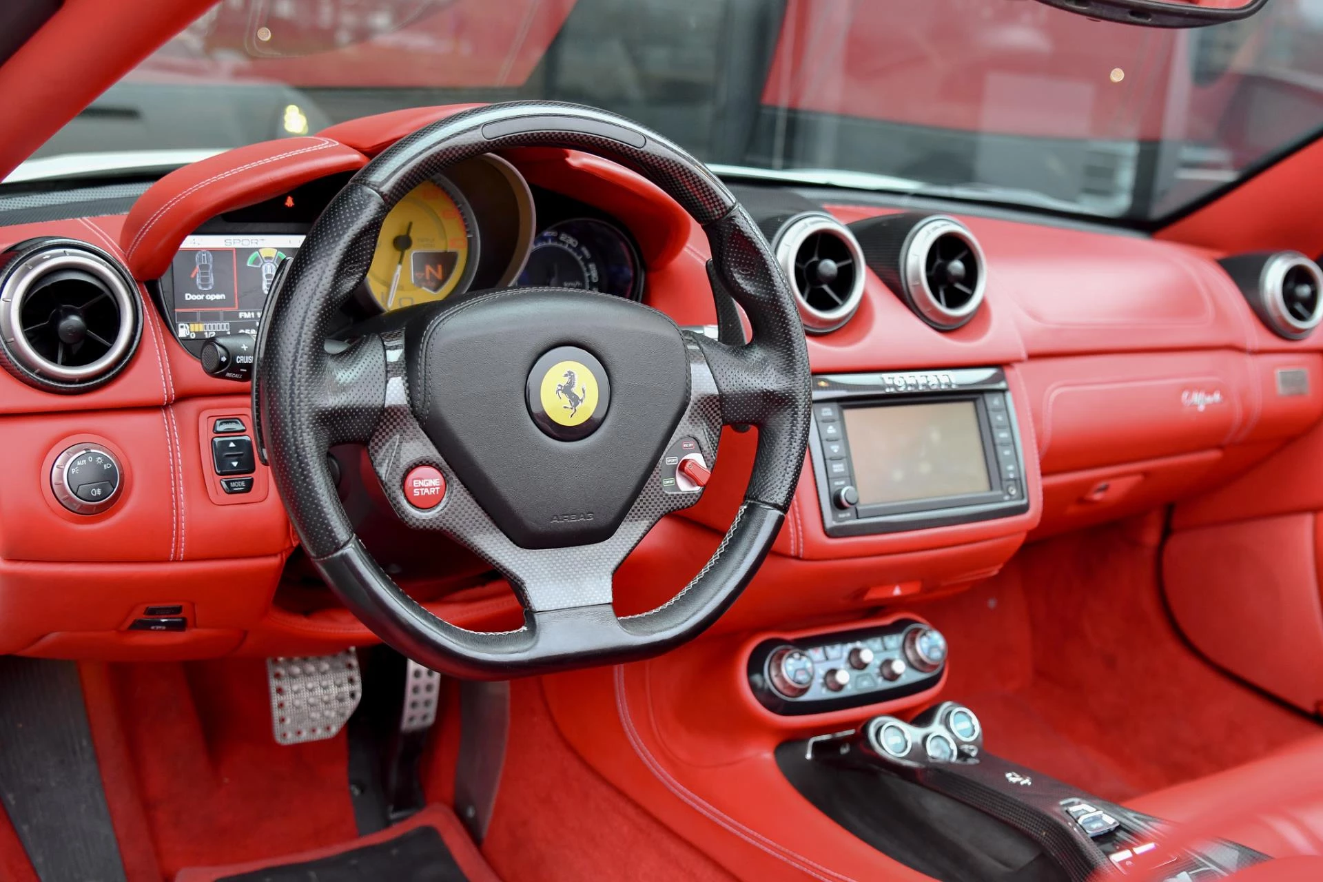 Hoofdafbeelding Ferrari California