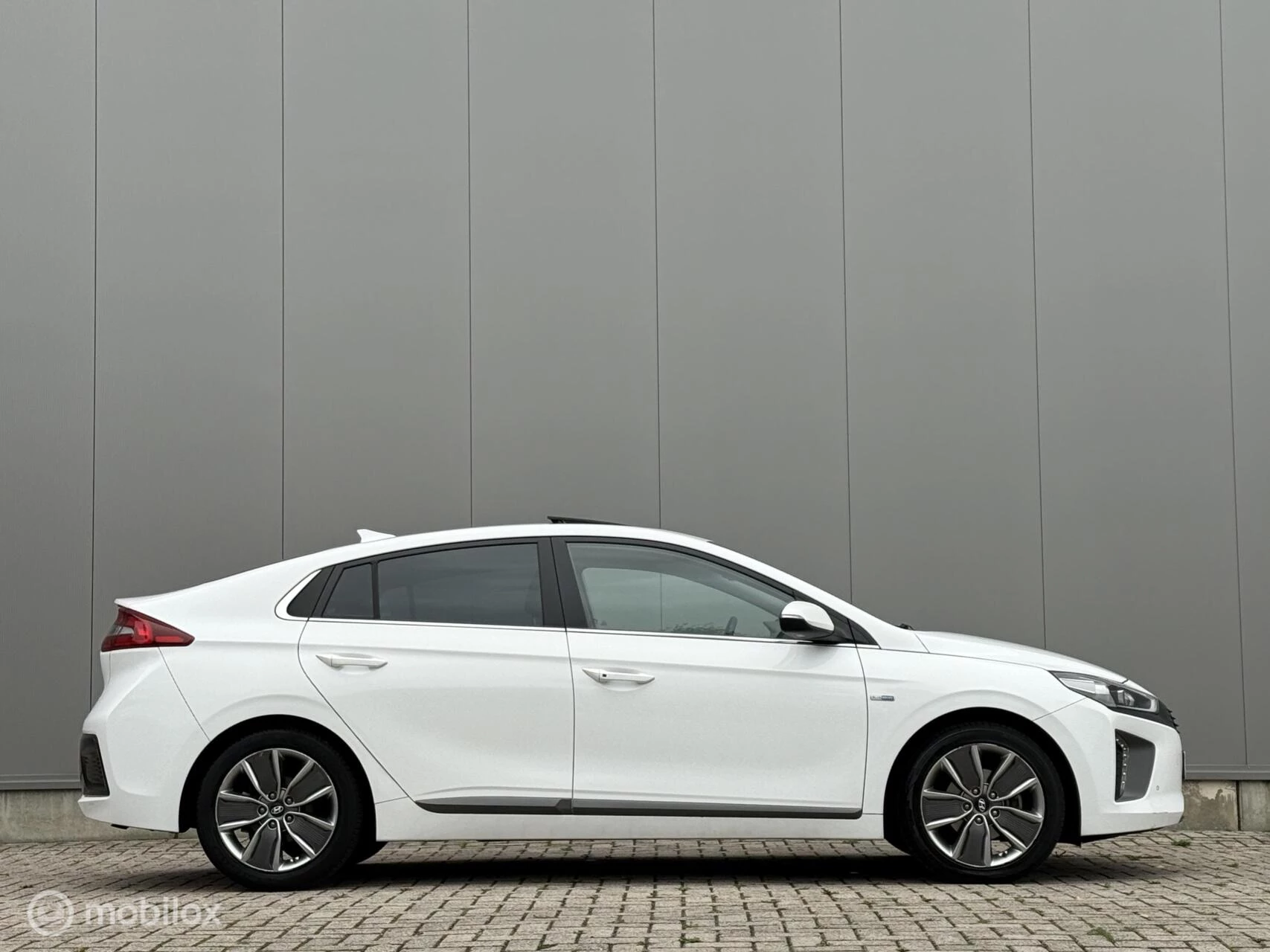 Hoofdafbeelding Hyundai IONIQ
