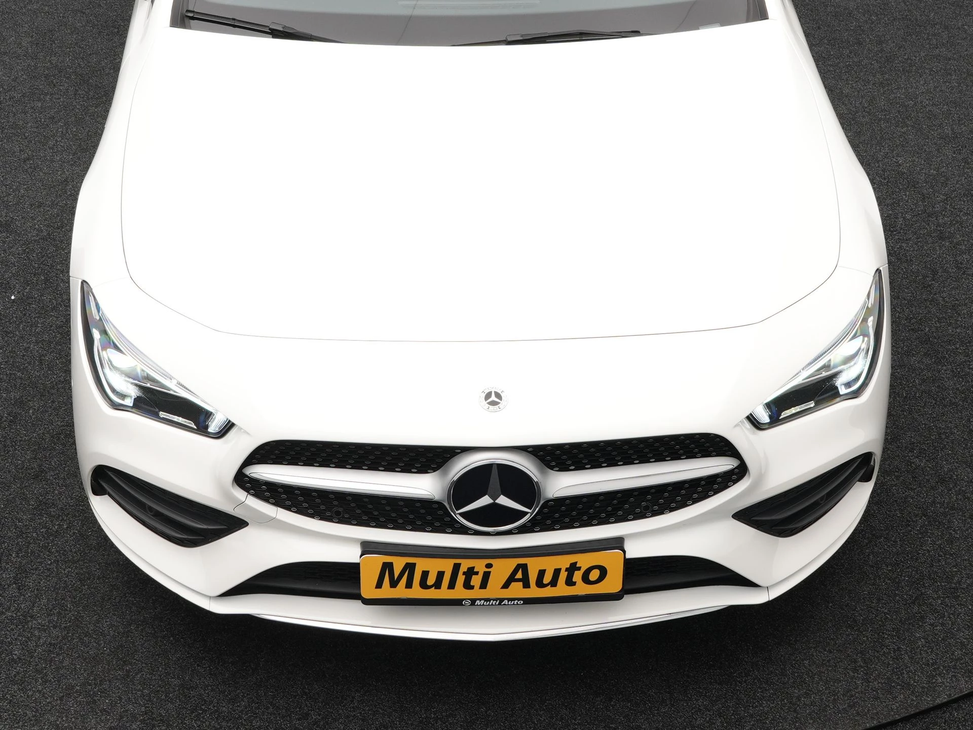Hoofdafbeelding Mercedes-Benz CLA