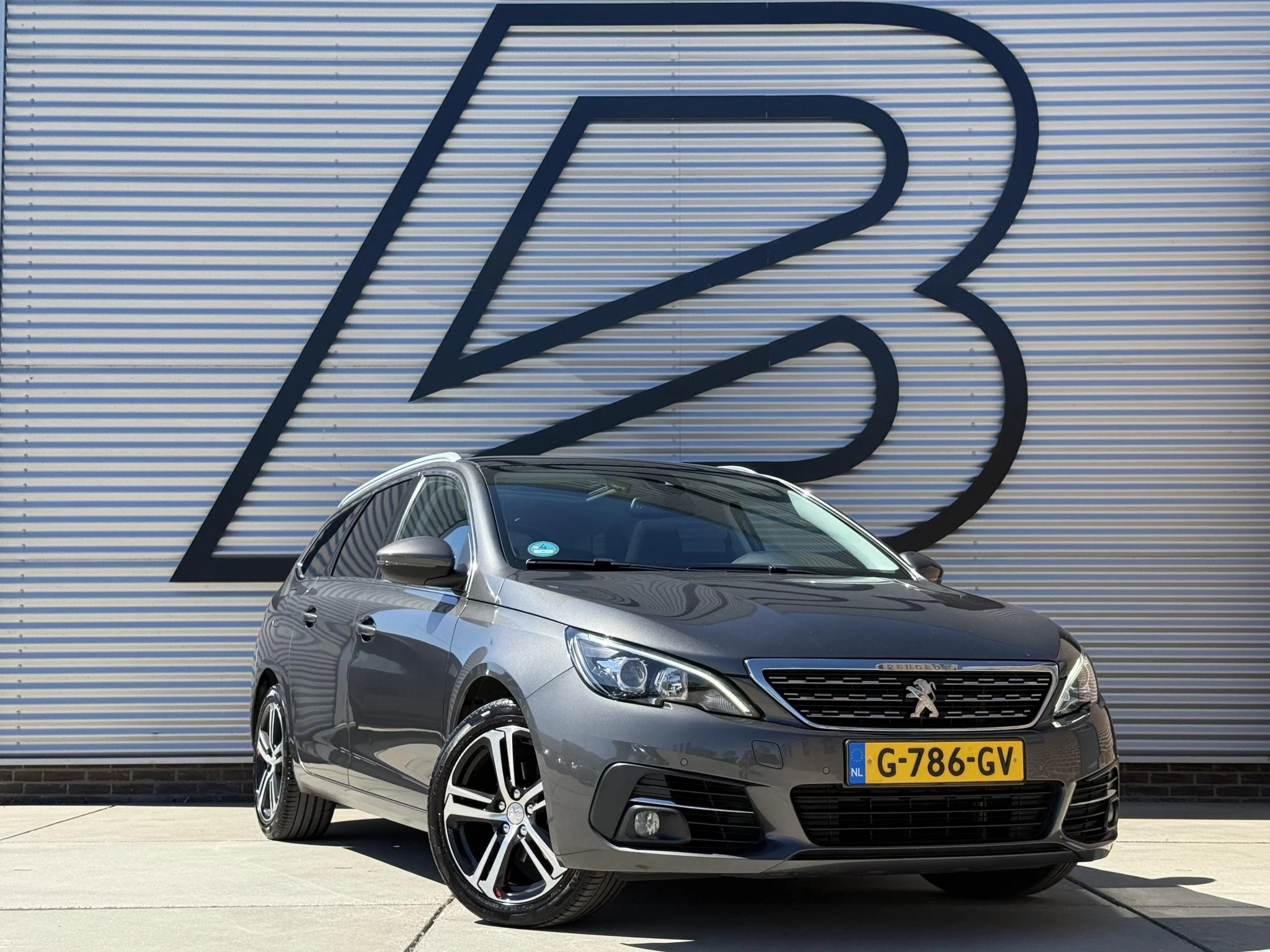 Hoofdafbeelding Peugeot 308