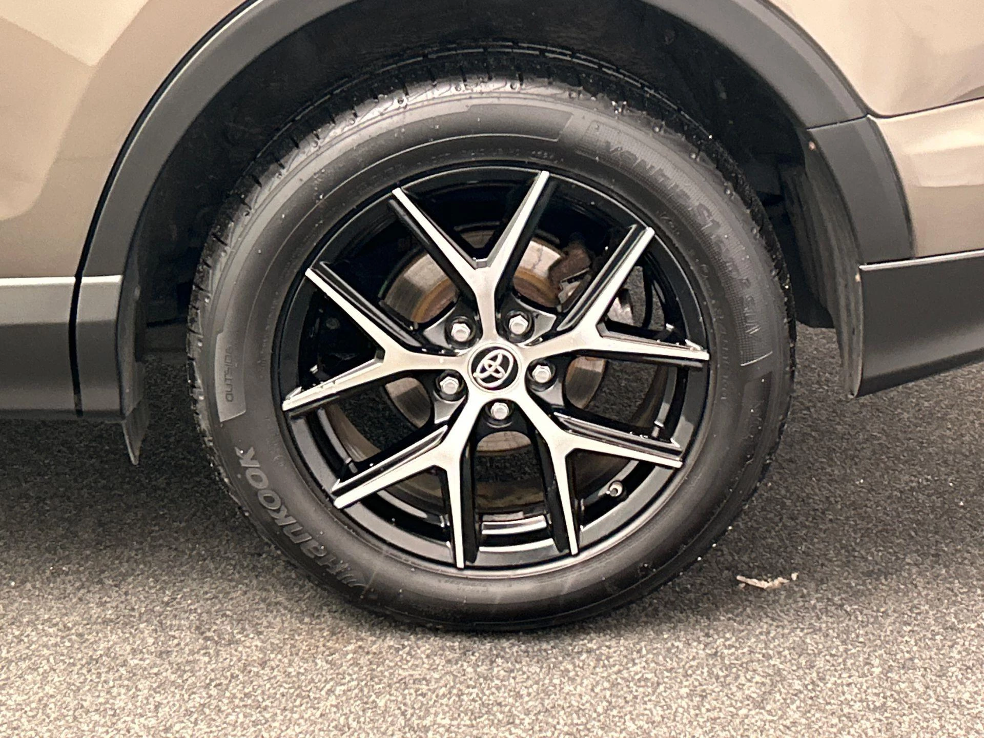 Hoofdafbeelding Toyota RAV4