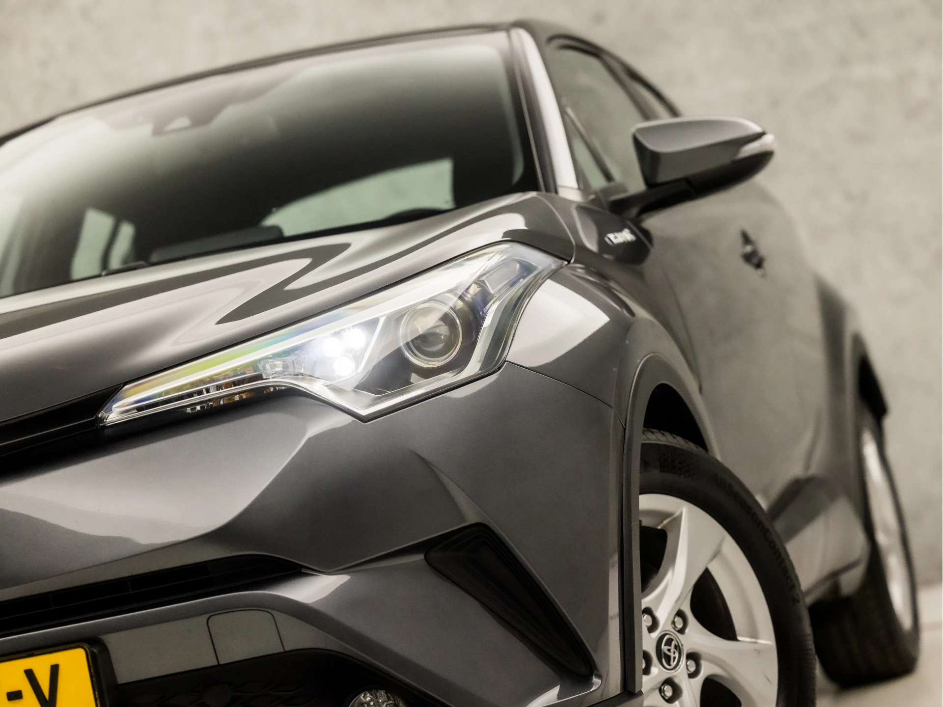 Hoofdafbeelding Toyota C-HR
