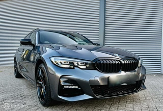 BMW 3-serie Touring 330e xDrive M SPORT HUD PANO