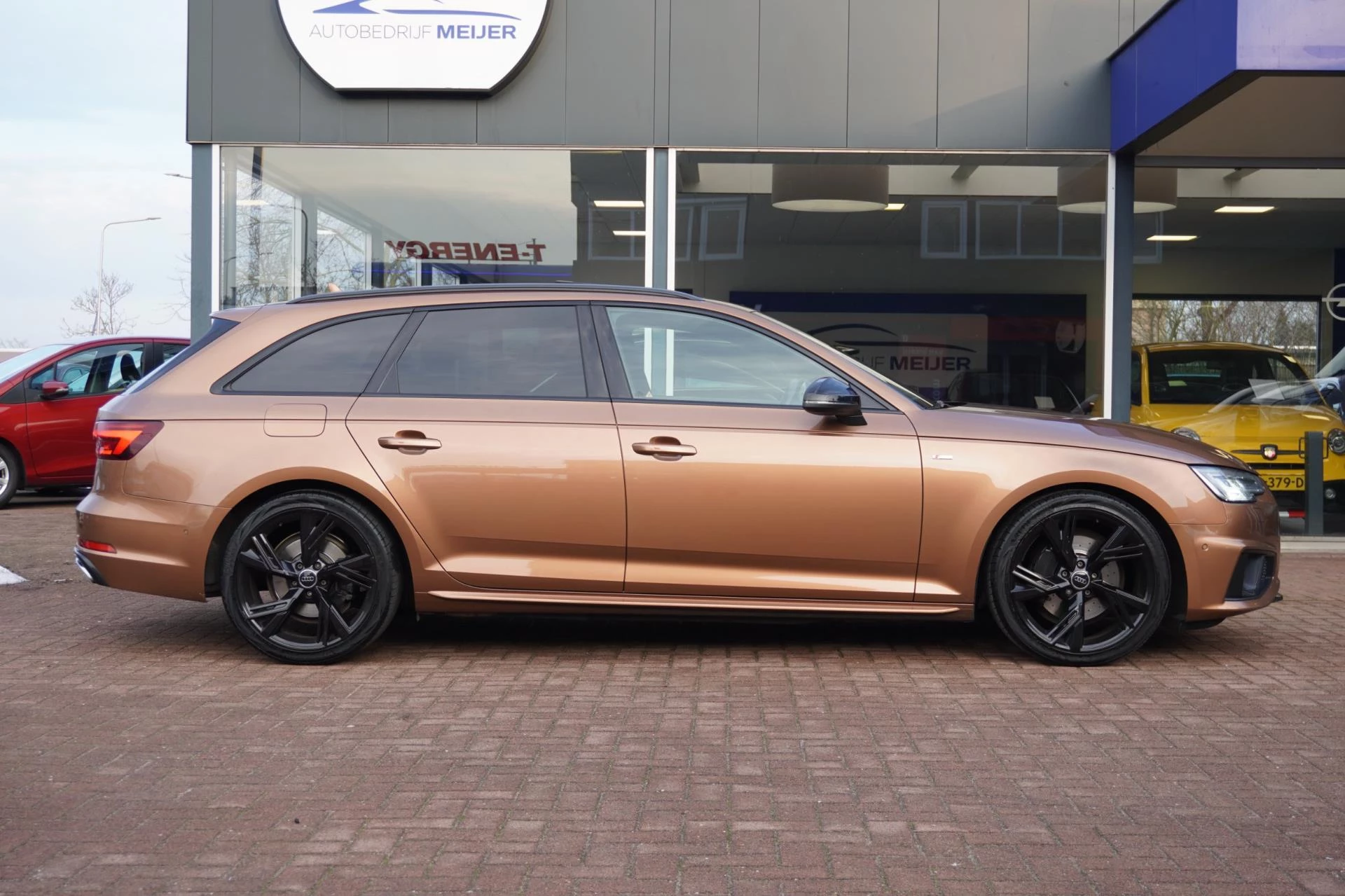 Hoofdafbeelding Audi A4