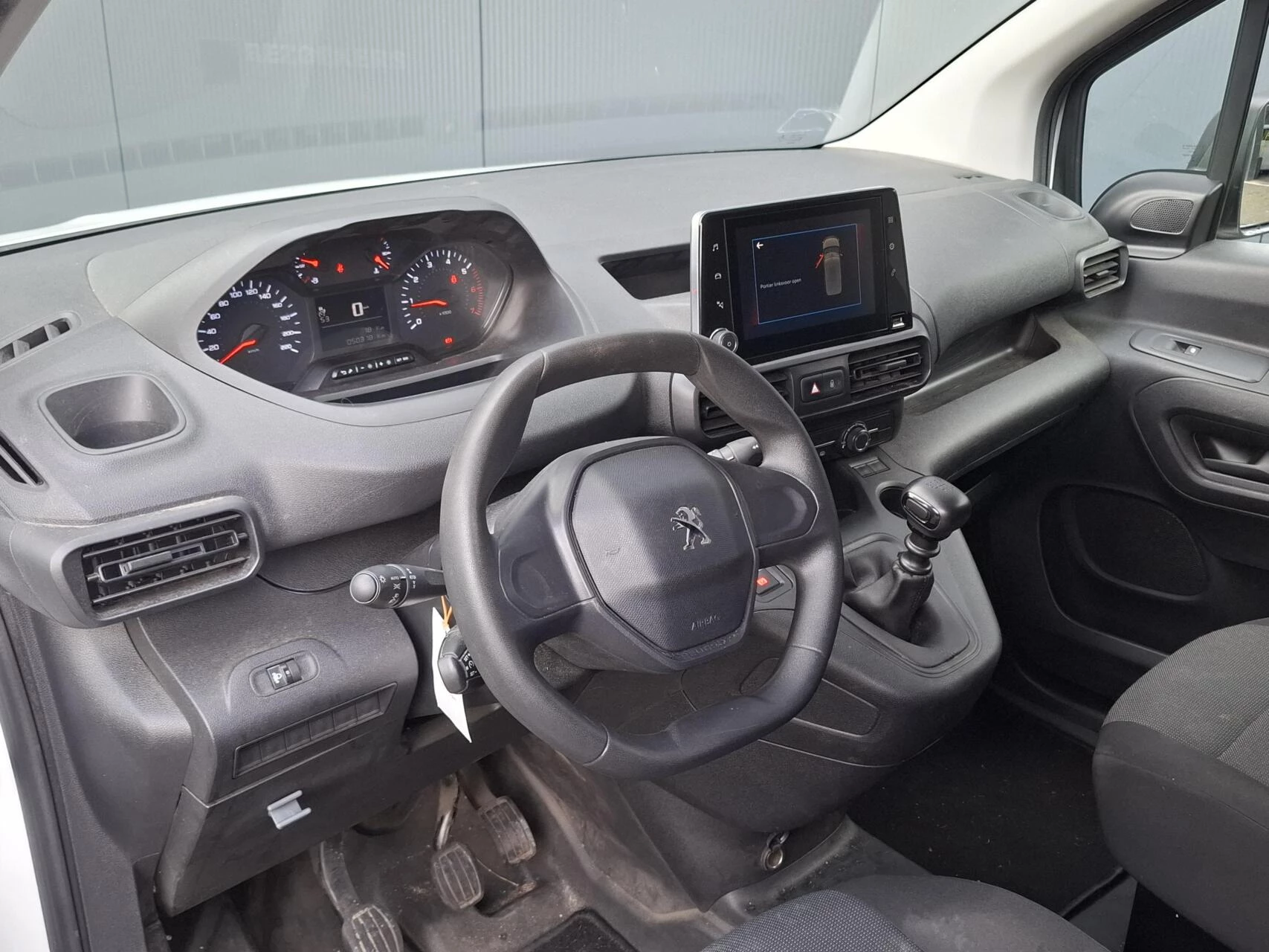 Hoofdafbeelding Peugeot Partner