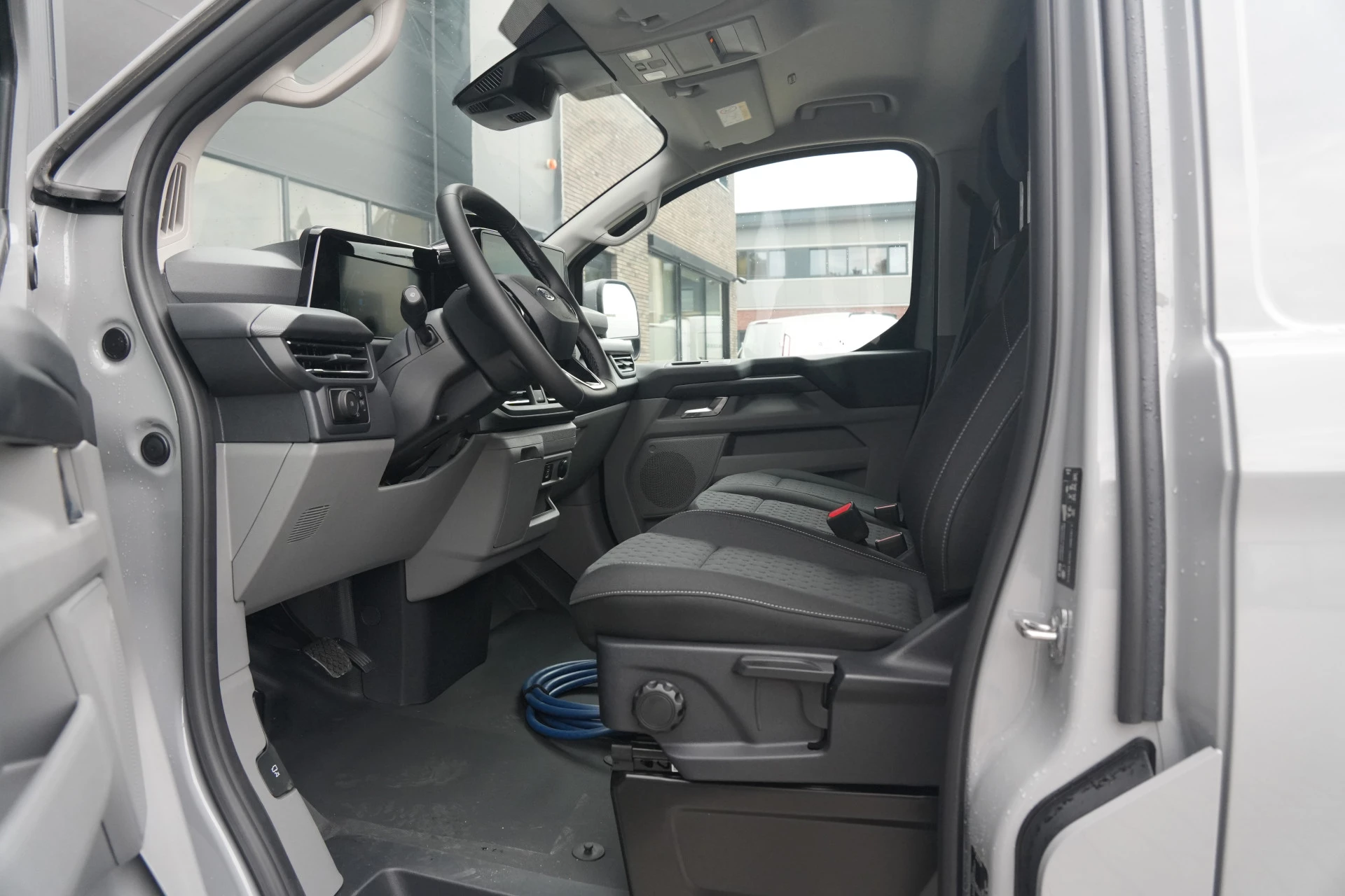 Hoofdafbeelding Ford E-Transit Custom