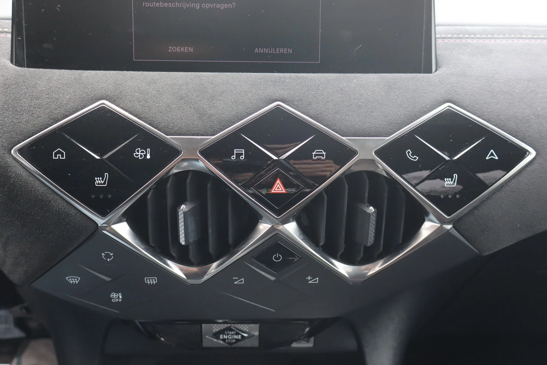 Hoofdafbeelding DS DS 3