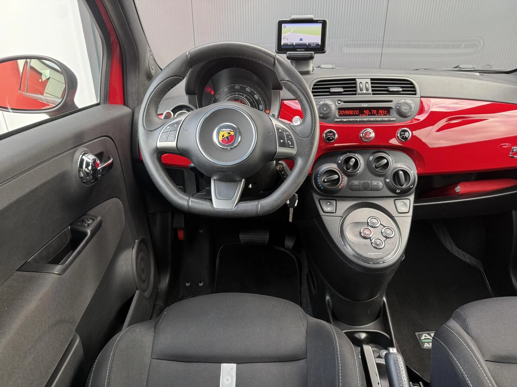 Hoofdafbeelding Fiat 500C