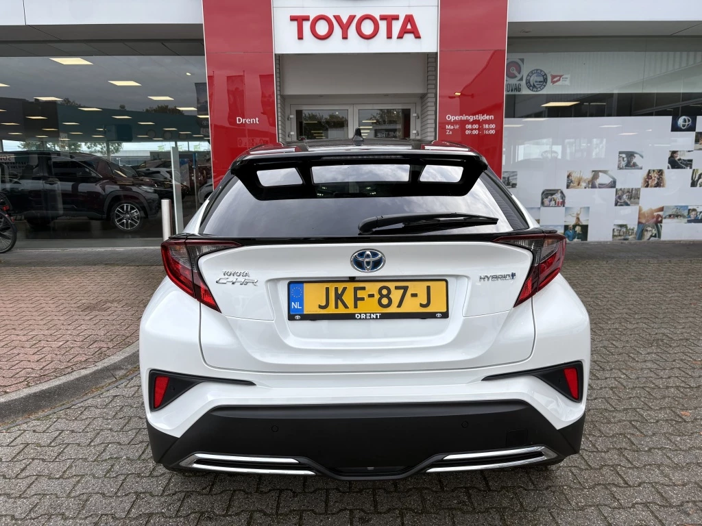 Hoofdafbeelding Toyota C-HR