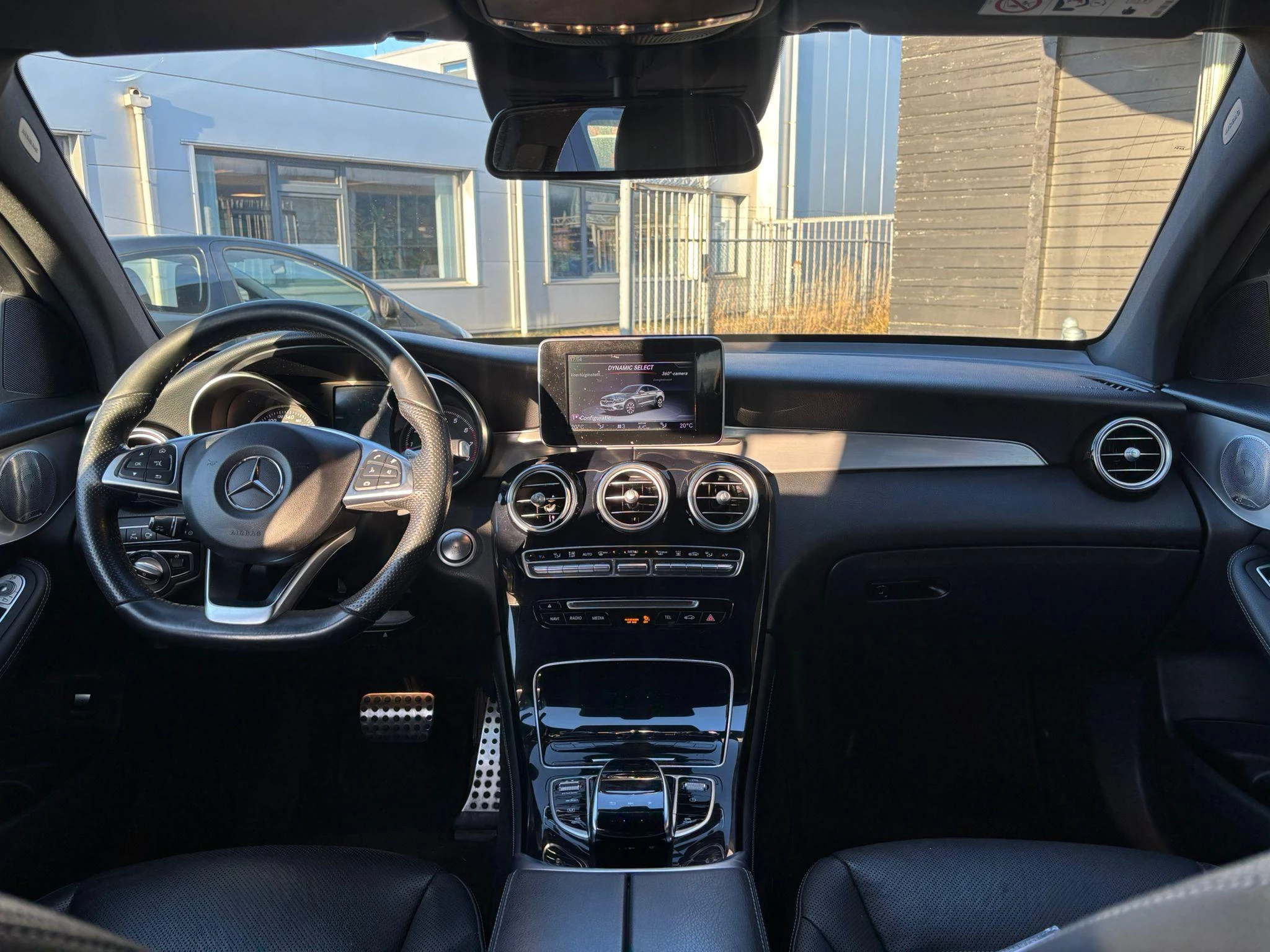 Hoofdafbeelding Mercedes-Benz GLC