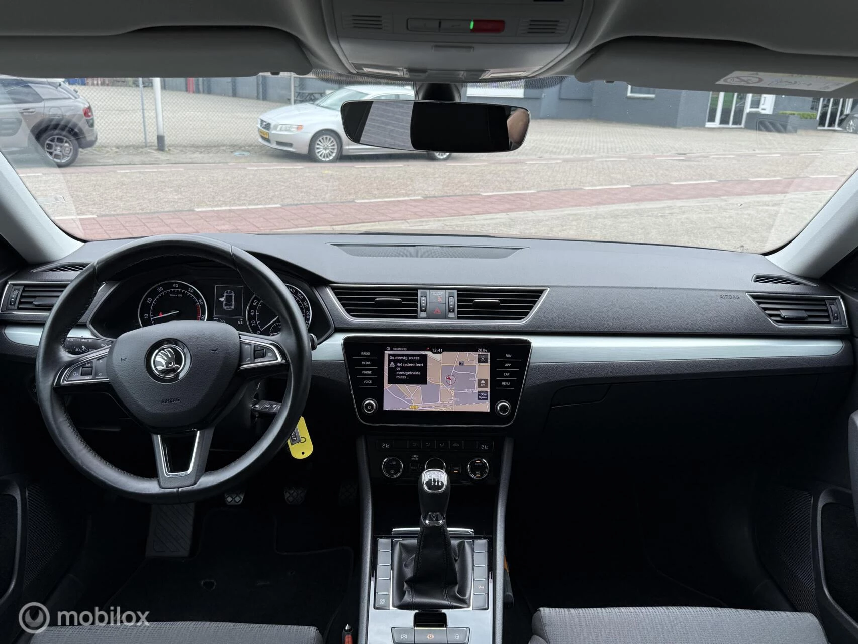 Hoofdafbeelding Škoda Superb