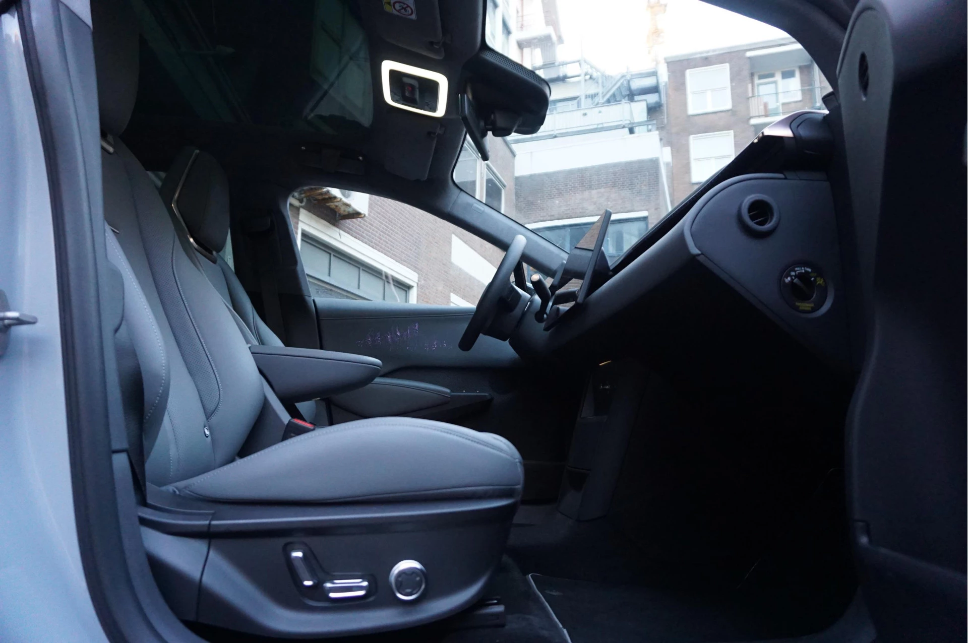 Hoofdafbeelding Volvo EX30