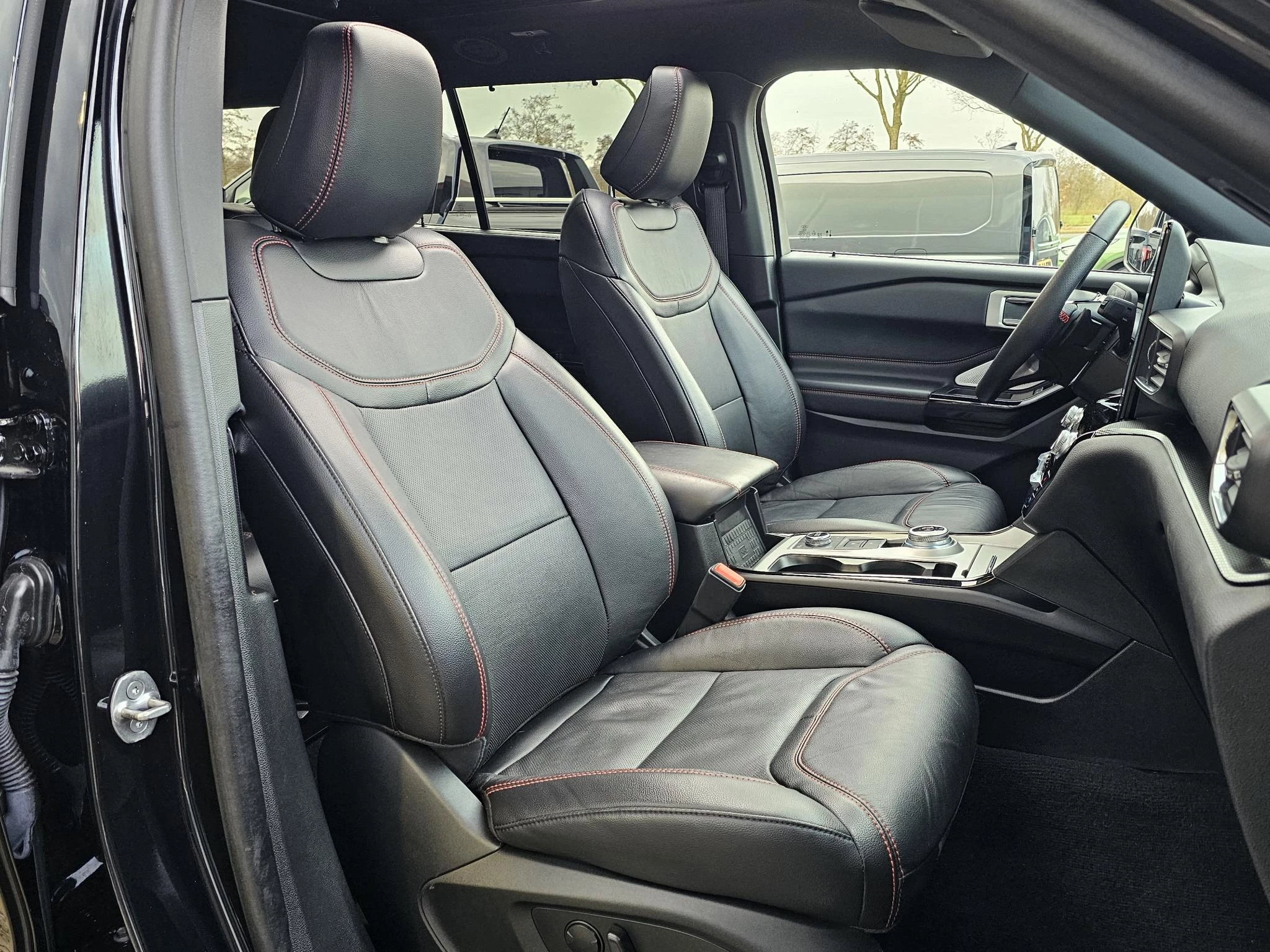 Hoofdafbeelding Ford Explorer