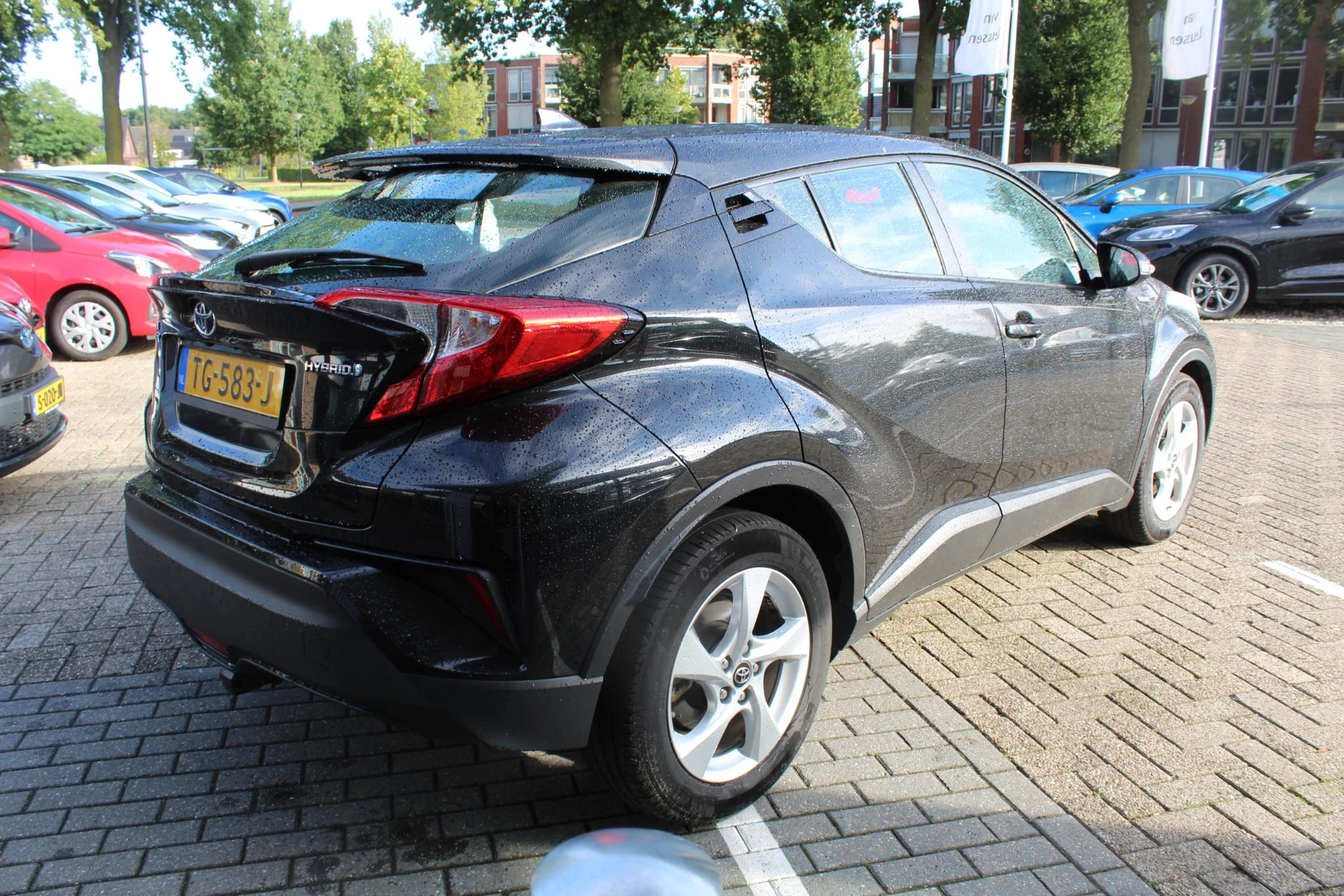 Hoofdafbeelding Toyota C-HR