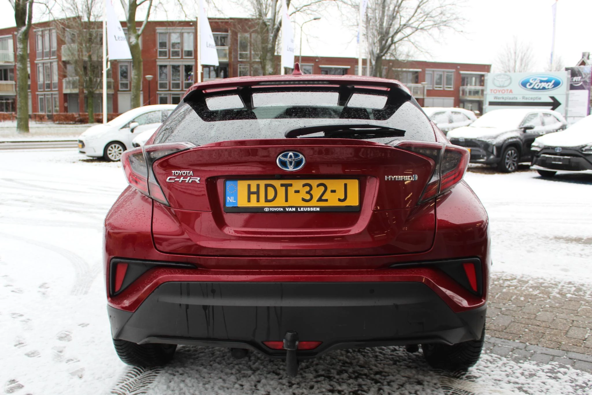 Hoofdafbeelding Toyota C-HR