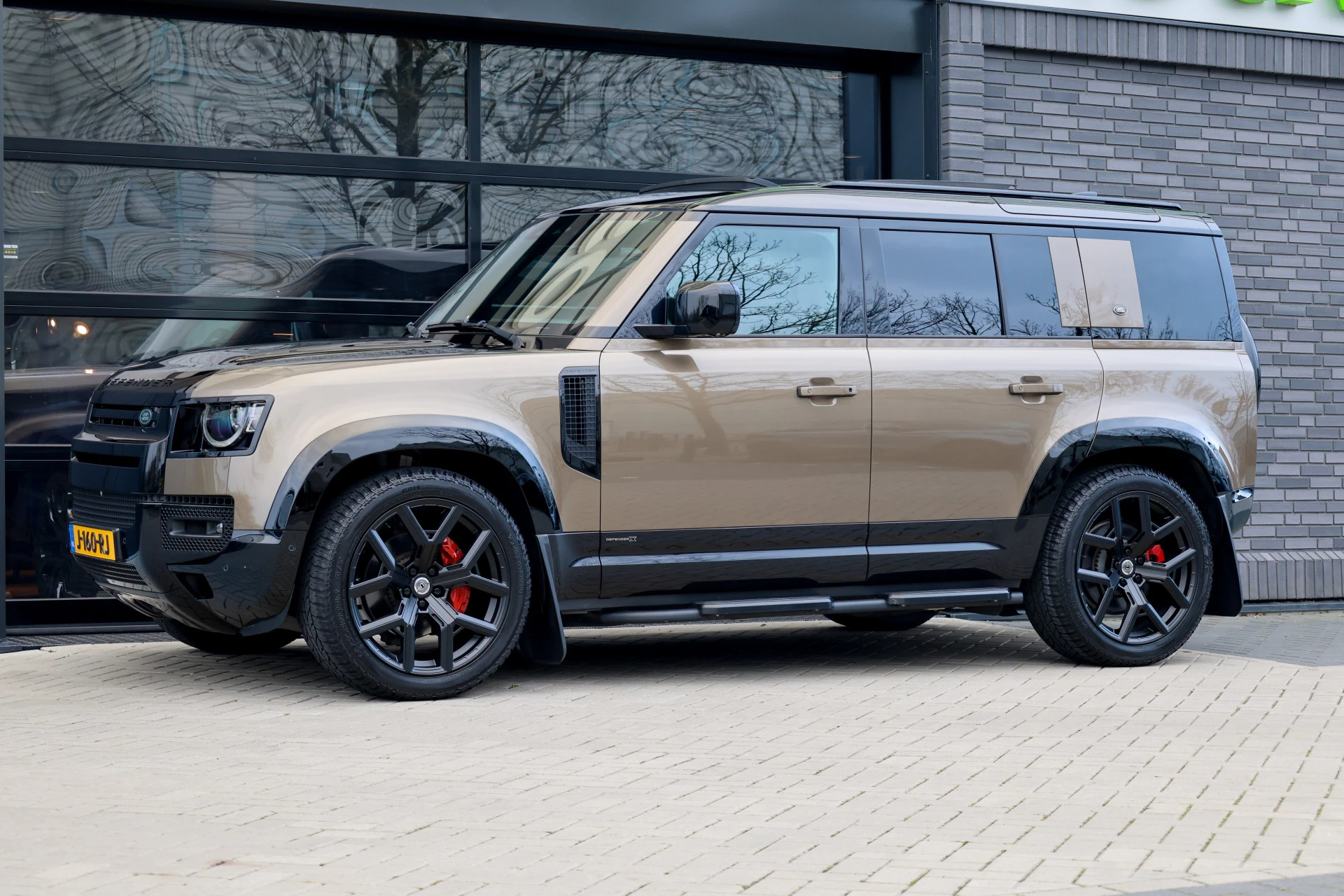 Hoofdafbeelding Land Rover Defender