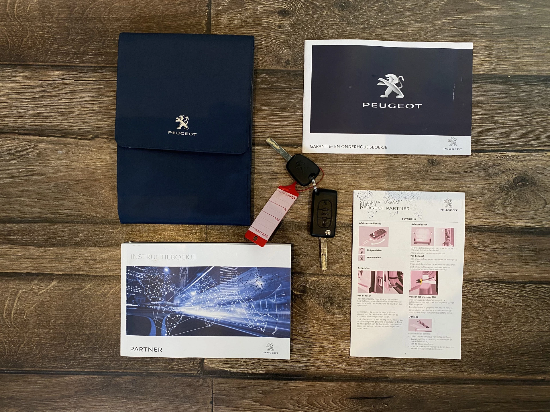 Hoofdafbeelding Peugeot Partner