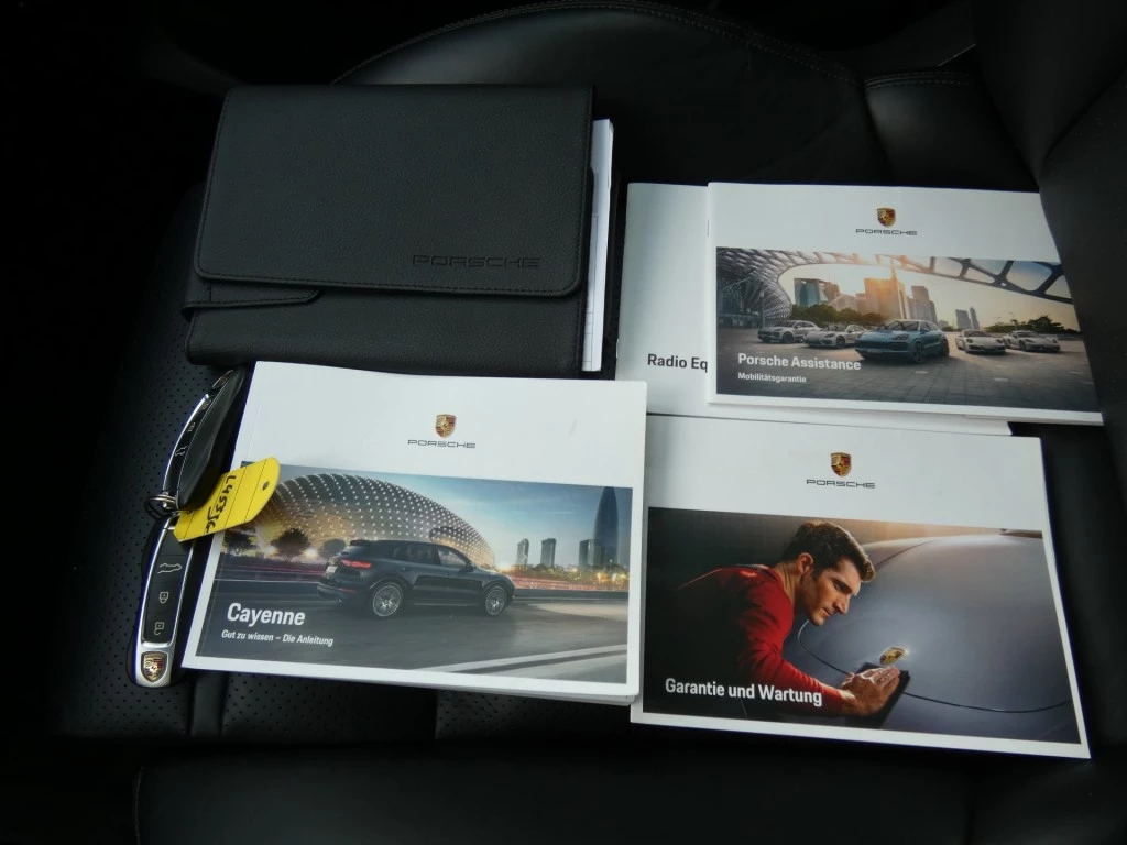 Hoofdafbeelding Porsche Cayenne
