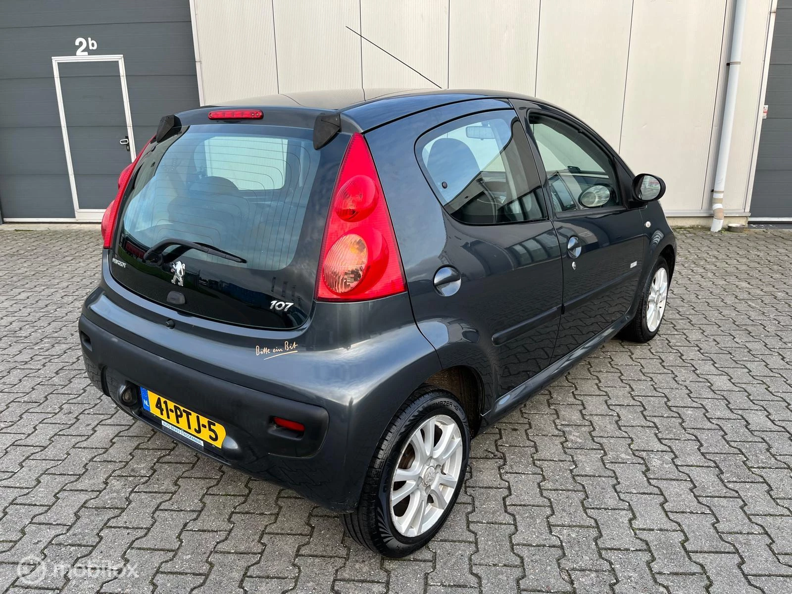 Hoofdafbeelding Peugeot 107