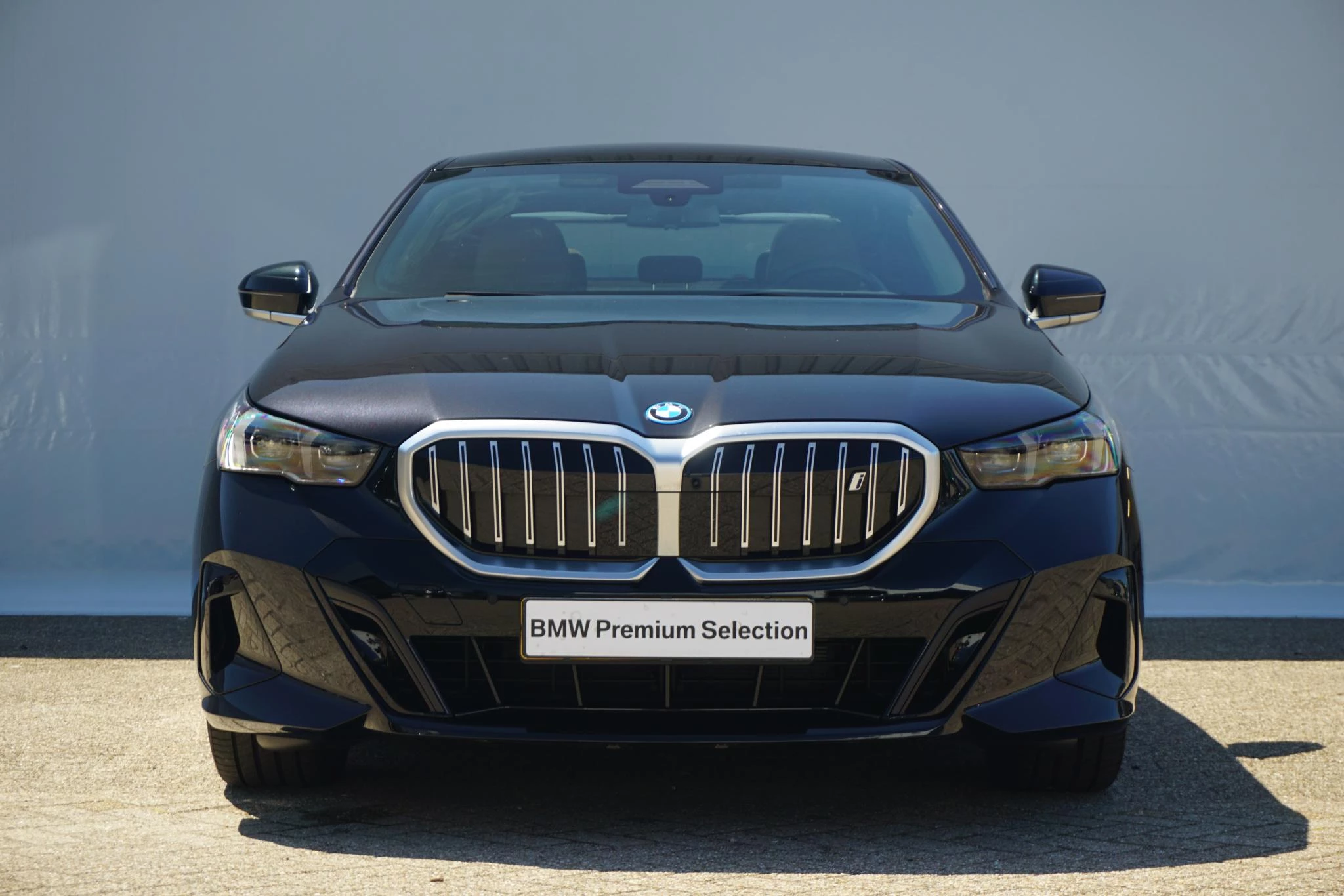 Hoofdafbeelding BMW i5