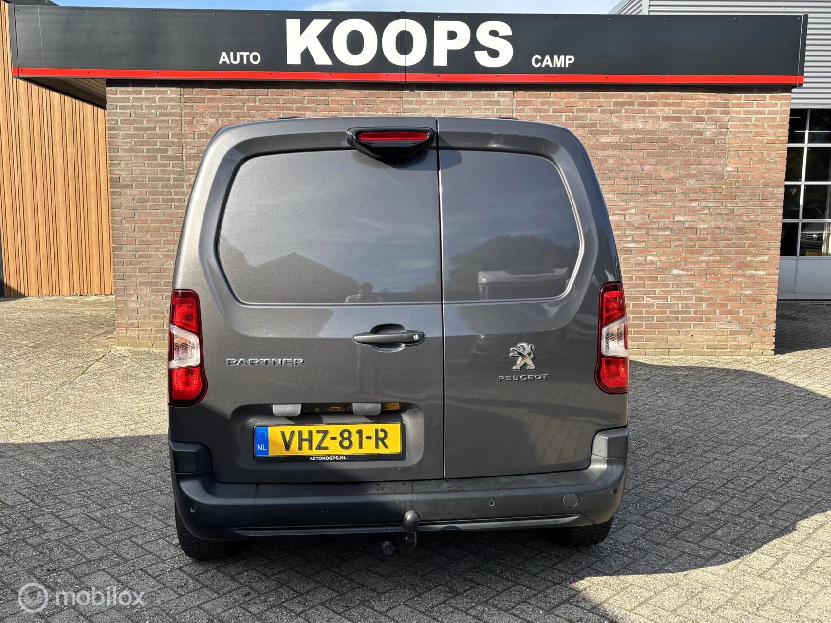 Hoofdafbeelding Peugeot Partner