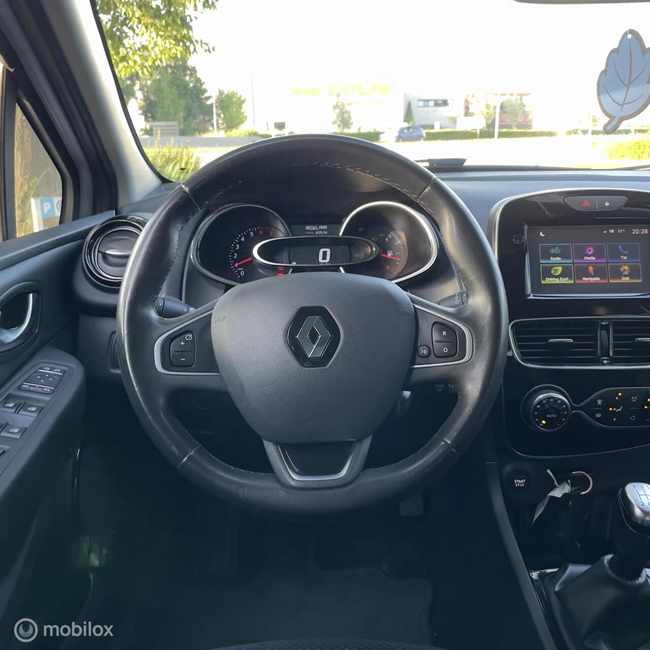 Hoofdafbeelding Renault Clio