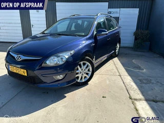 Hoofdafbeelding Hyundai i30 Hyundai i30 CW 1.6i i-Motion Business