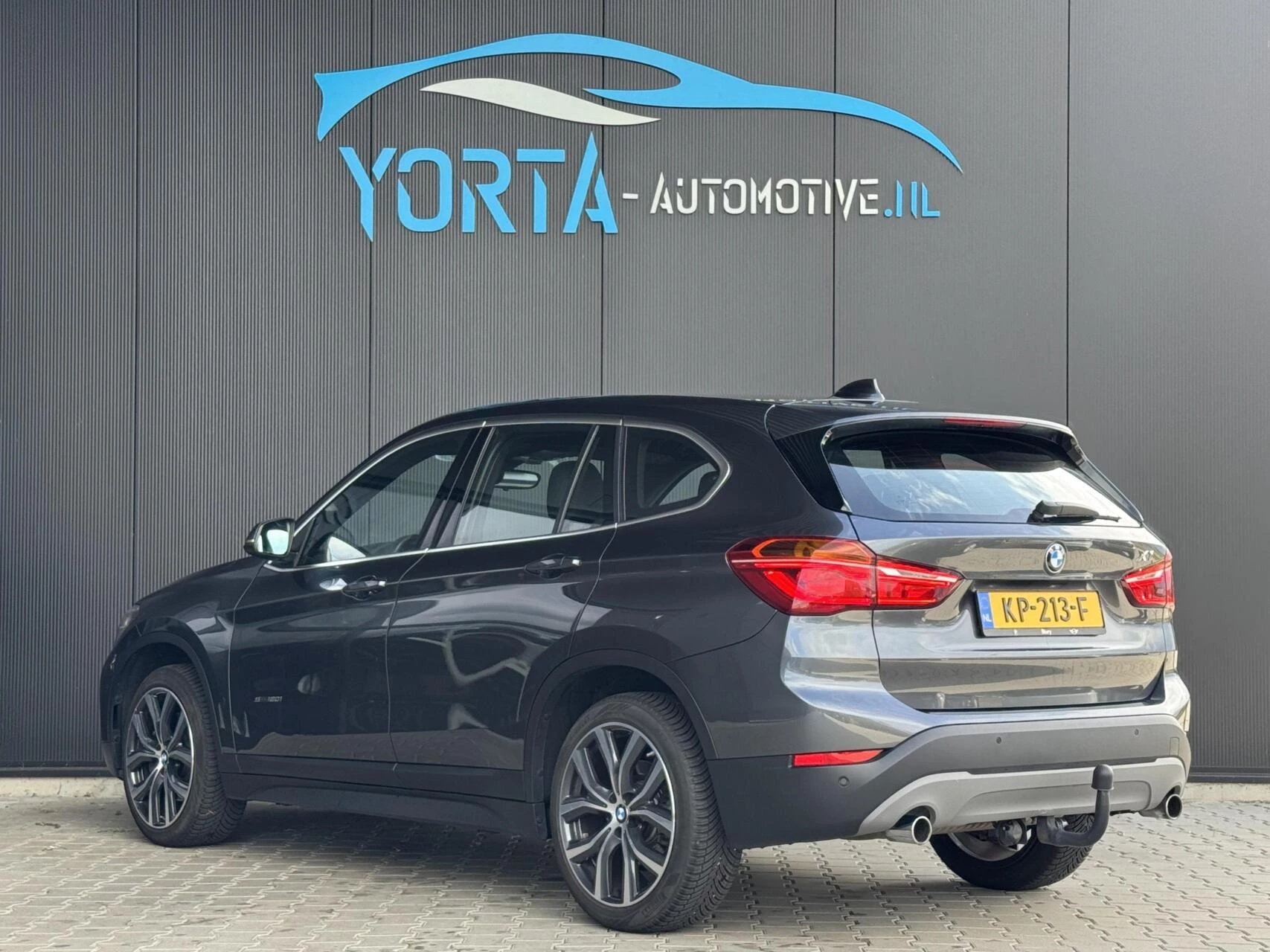 Hoofdafbeelding BMW X1
