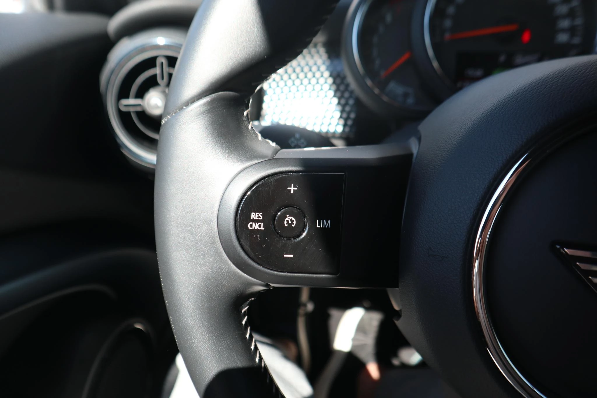 Hoofdafbeelding MINI Cooper Cabrio