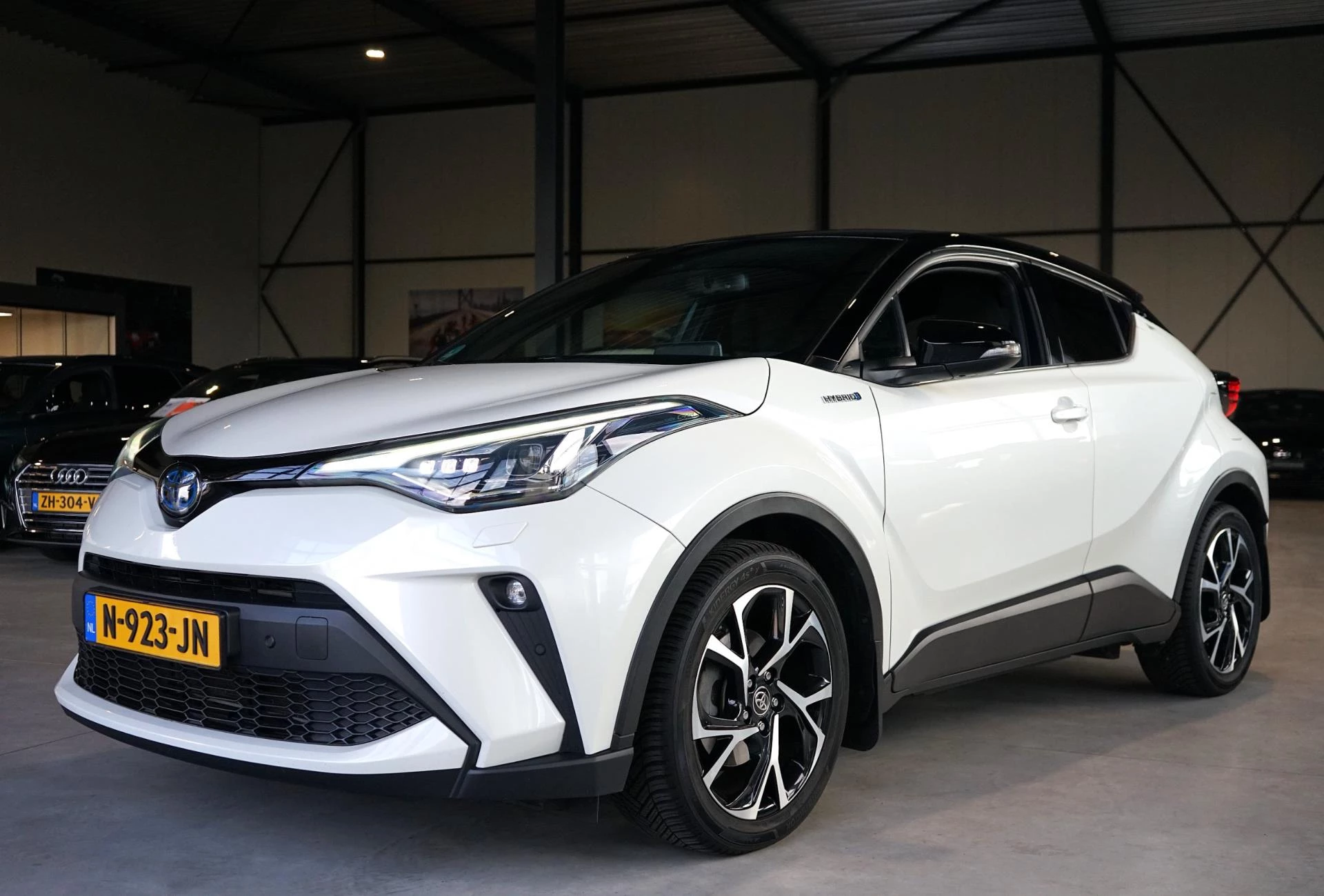 Hoofdafbeelding Toyota C-HR