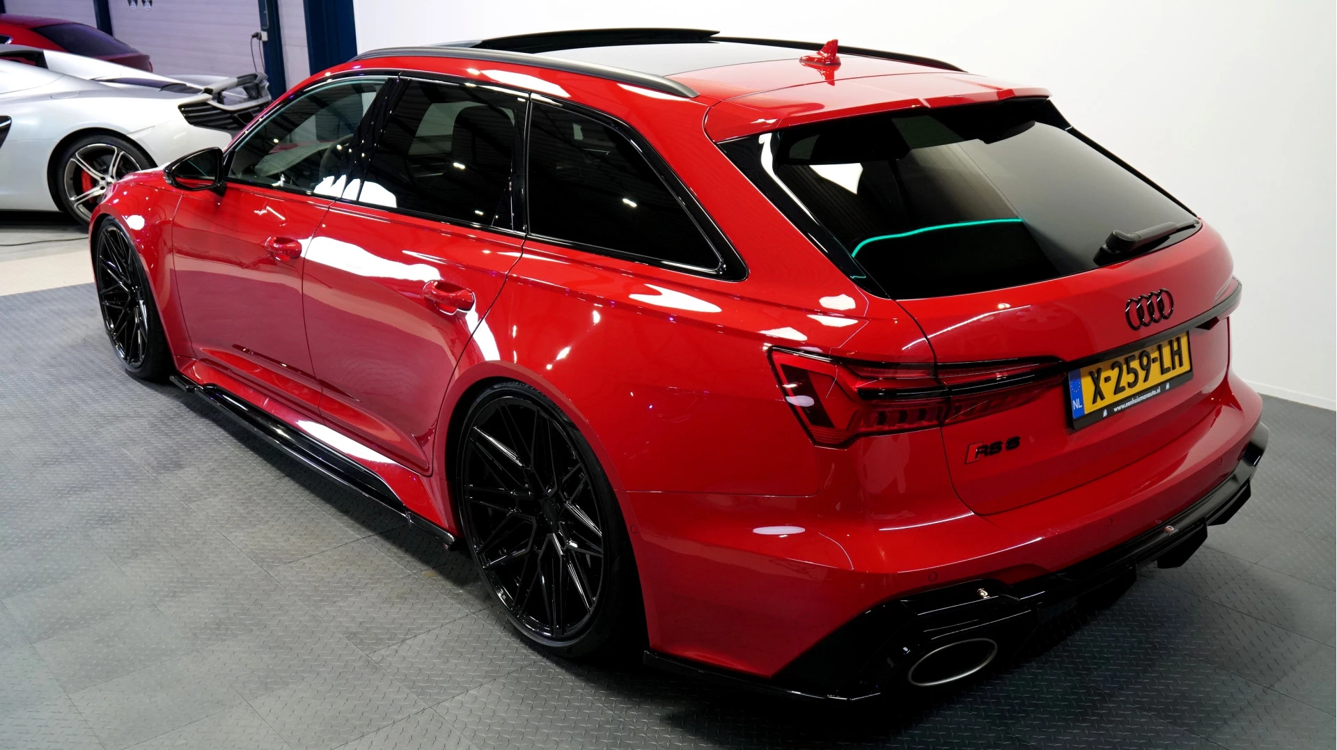 Hoofdafbeelding Audi RS6