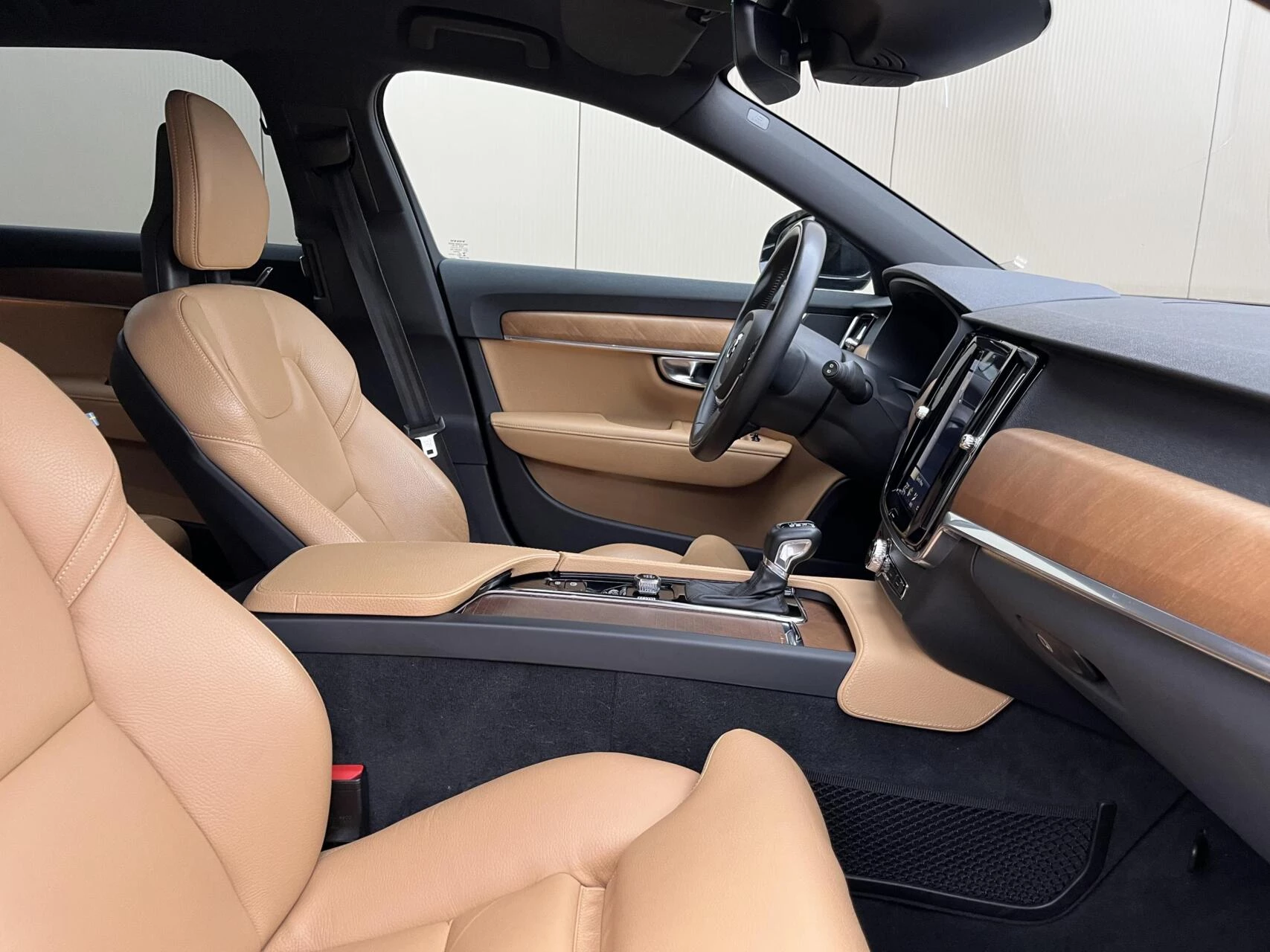 Hoofdafbeelding Volvo V90