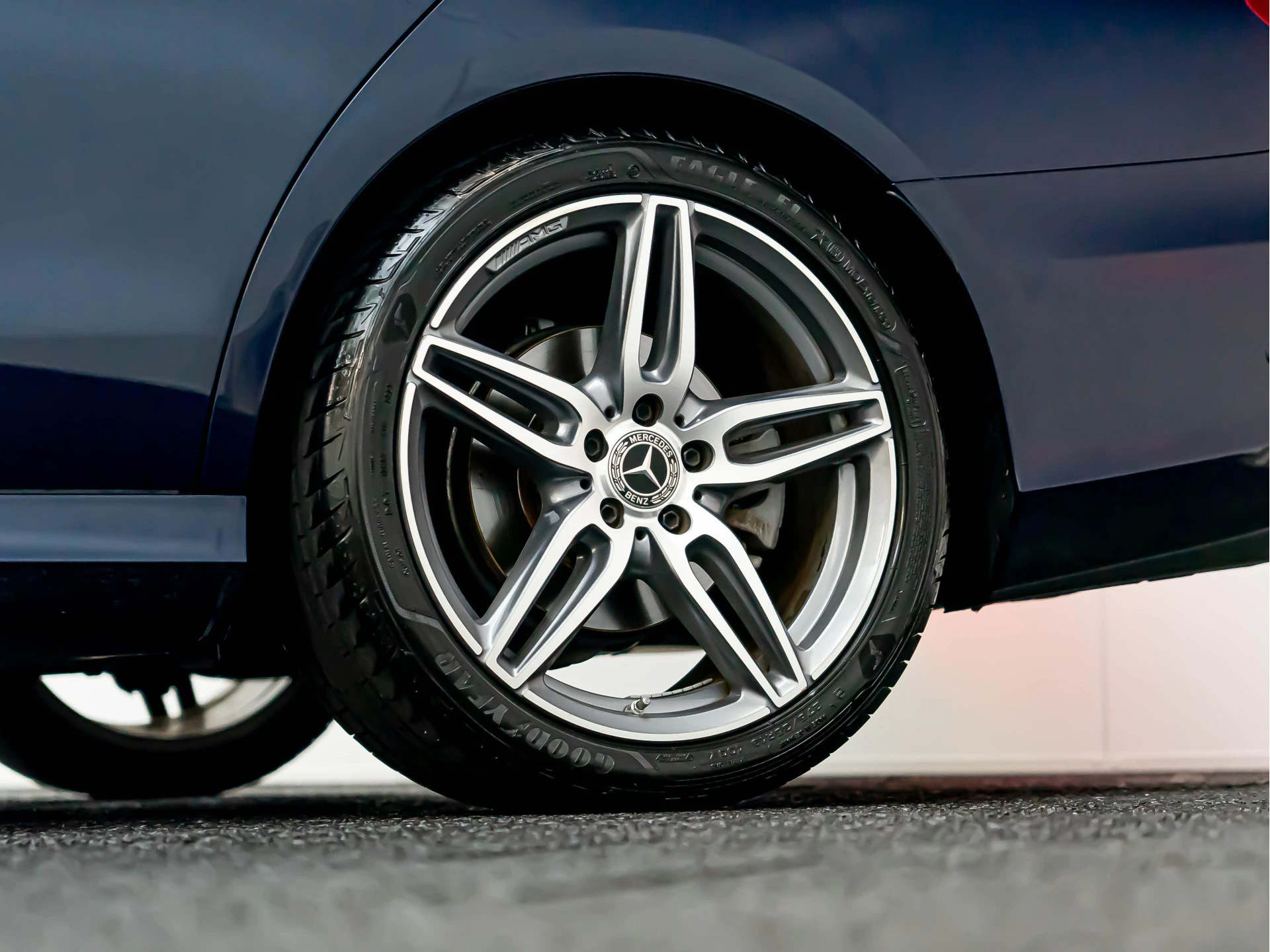 Hoofdafbeelding Mercedes-Benz E-Klasse