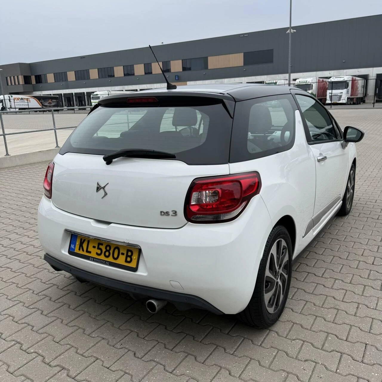 Hoofdafbeelding DS DS 3