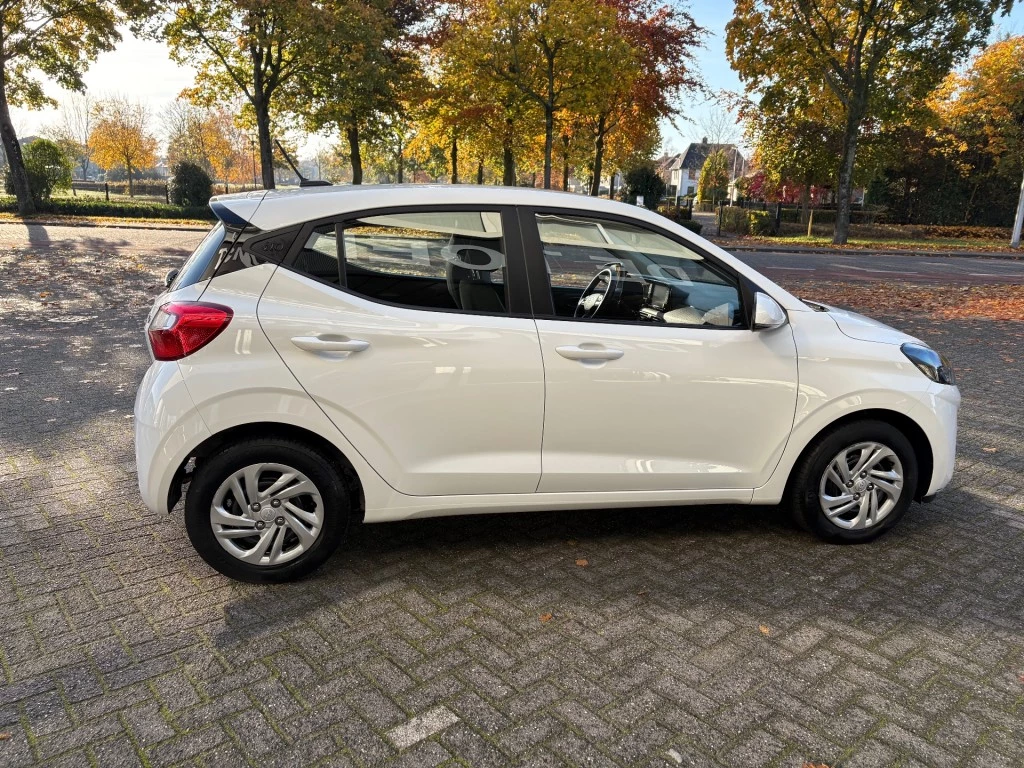 Hoofdafbeelding Hyundai i10