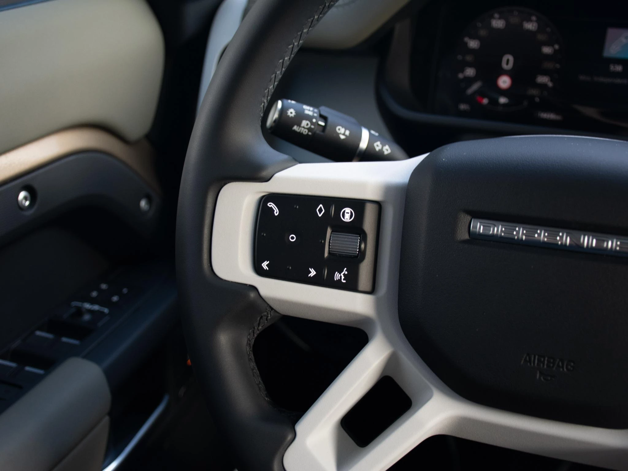 Hoofdafbeelding Land Rover Defender