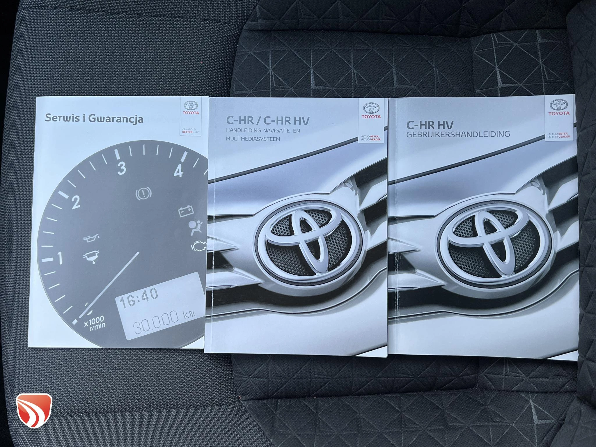 Hoofdafbeelding Toyota C-HR