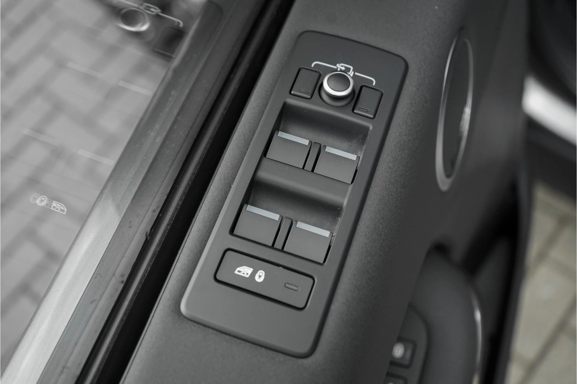 Hoofdafbeelding Land Rover Discovery