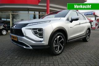 Mitsubishi Eclipse Cross 2.4 PHEV INTENSE+ NAVI / WINTERPAKKET / CAMERA / APLLE CARPALY
