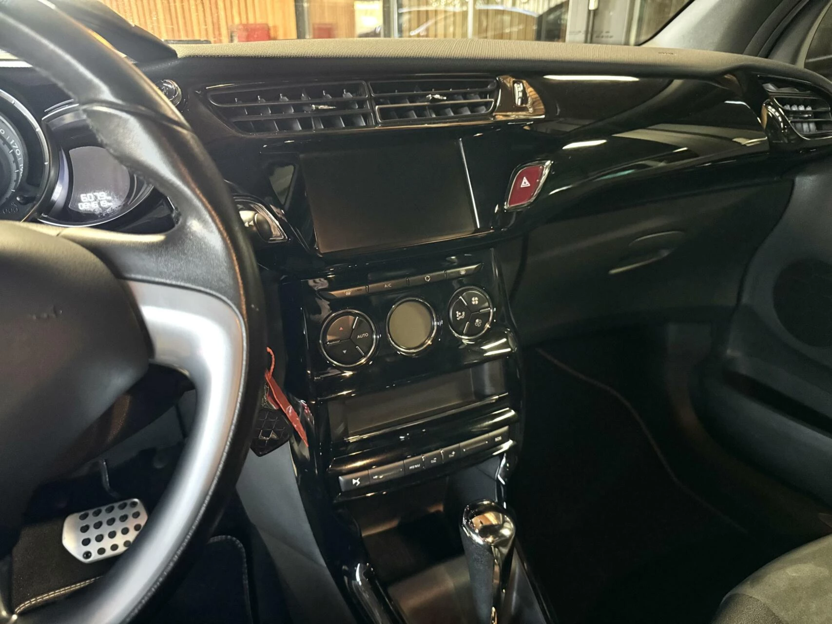 Hoofdafbeelding DS DS 3