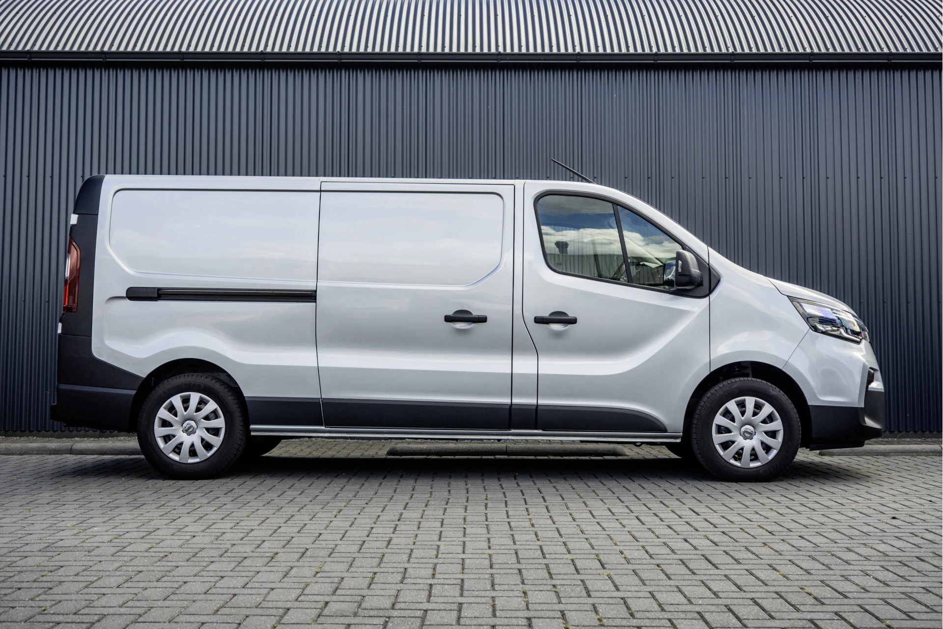 Hoofdafbeelding Nissan Primastar