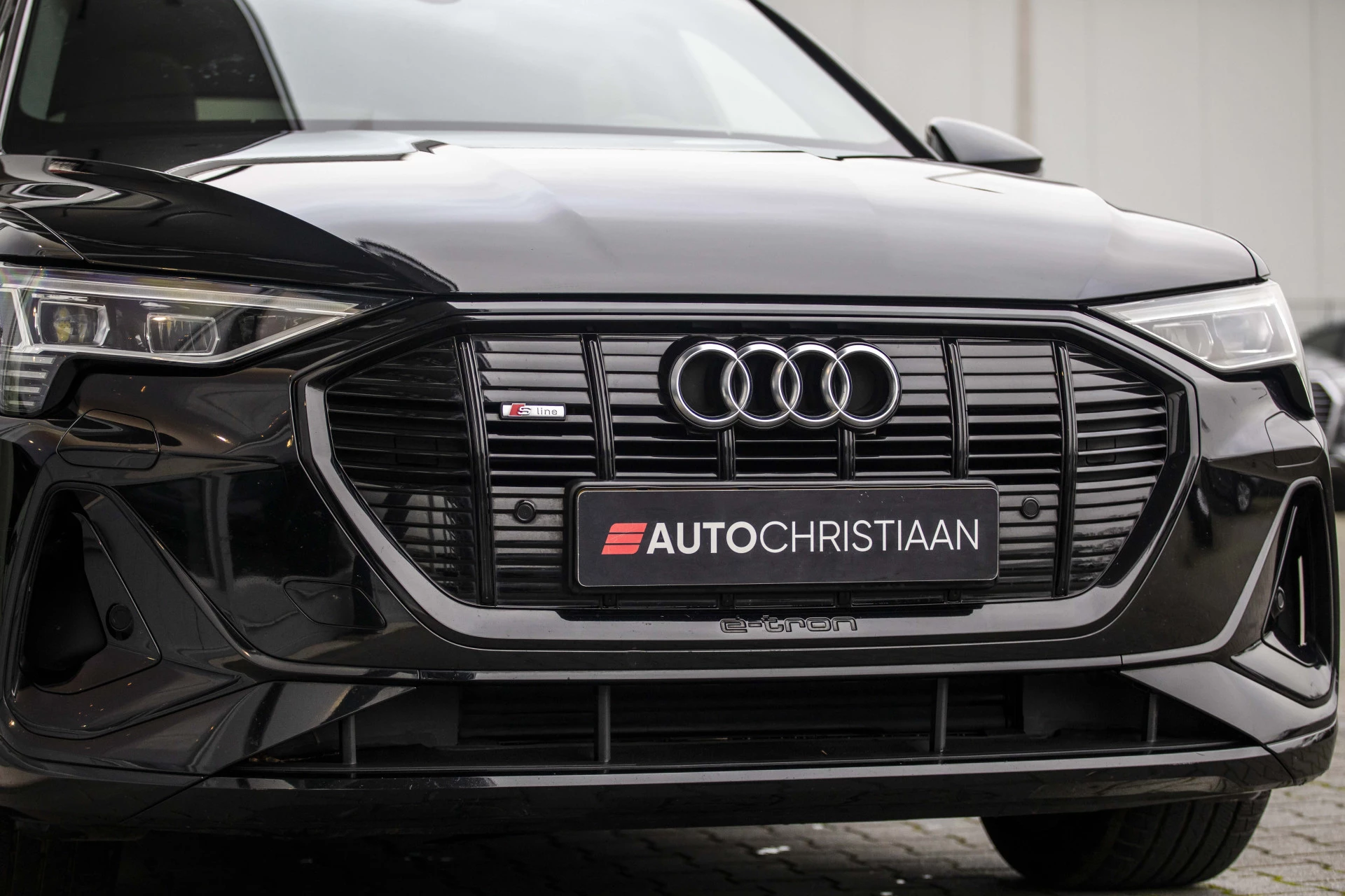 Hoofdafbeelding Audi e-tron