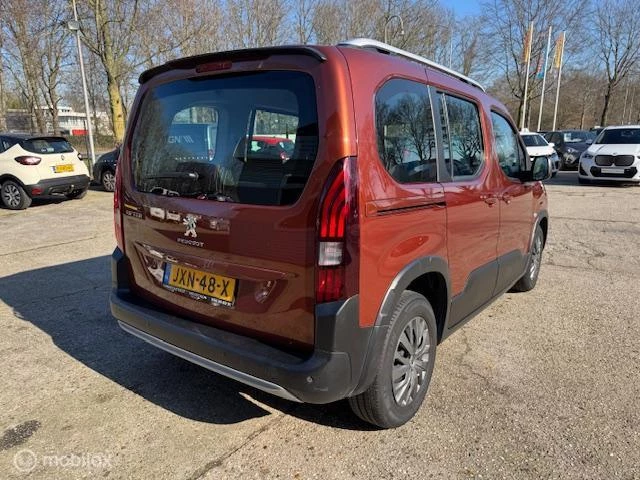 Hoofdafbeelding Peugeot Rifter