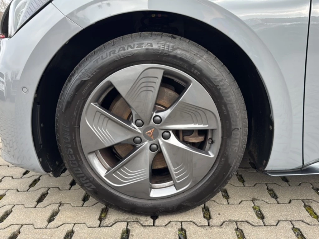 Hoofdafbeelding CUPRA Born