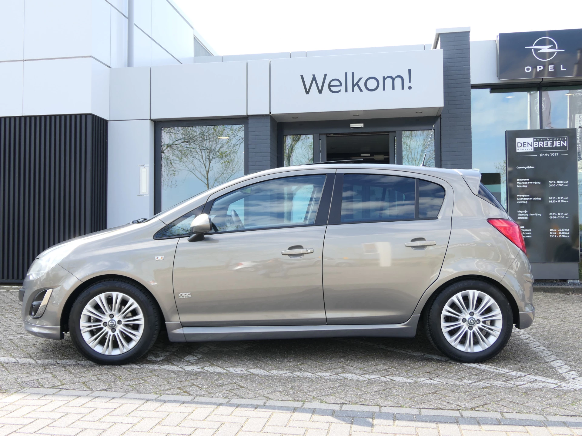 Hoofdafbeelding Opel Corsa