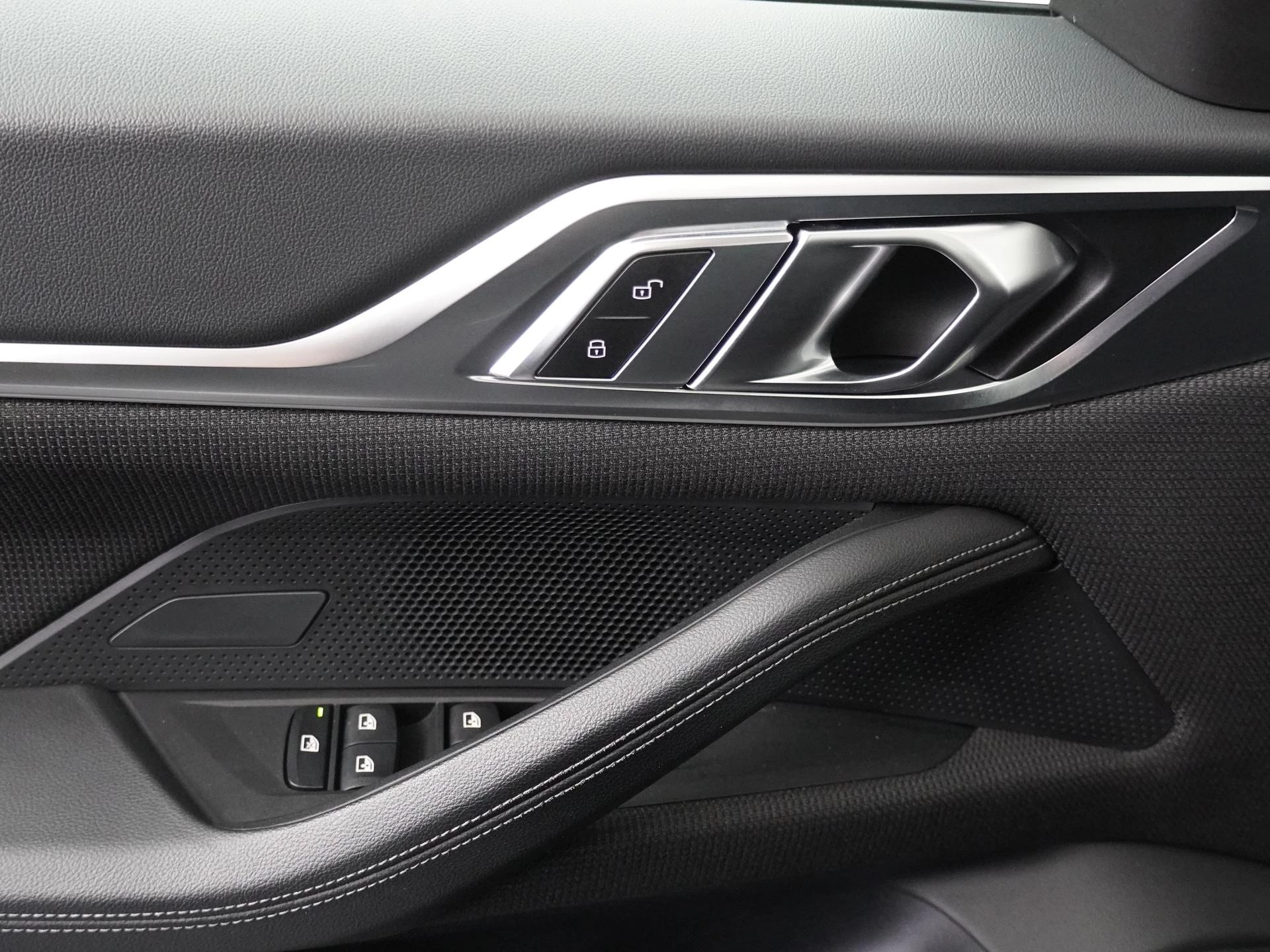 Hoofdafbeelding BMW i4